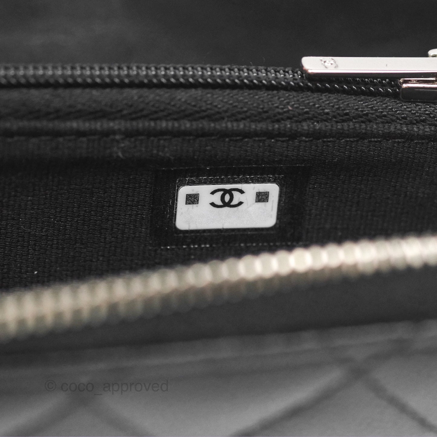Chanel Zipped Coin Purse Black Caviar White CC Silver Hardware