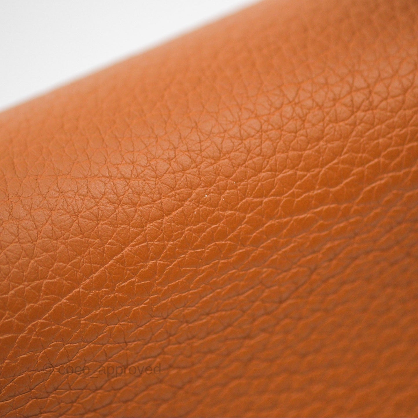 Hermès Kelly 32 Retourne Gold Togo Palladium Hardware