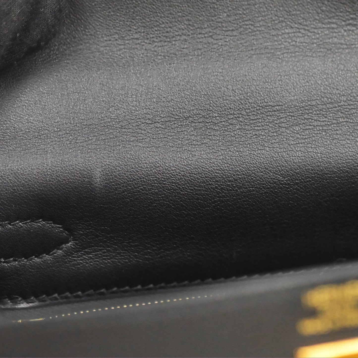 Hermès Retourne Kelly 25 Black Swift Gold Hardware