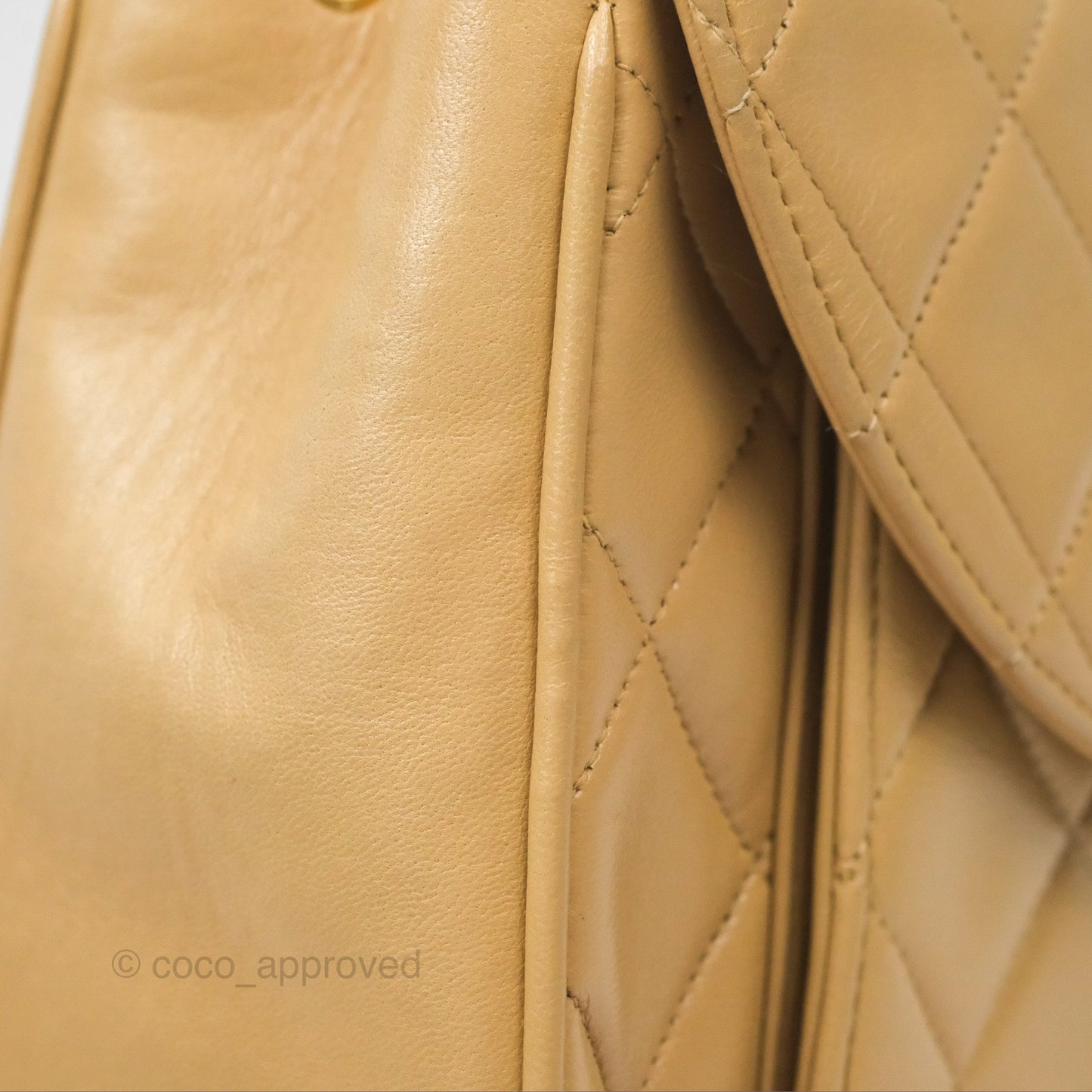Chanel Vintage Flap Bag Beige Lambskin Gold Hardware