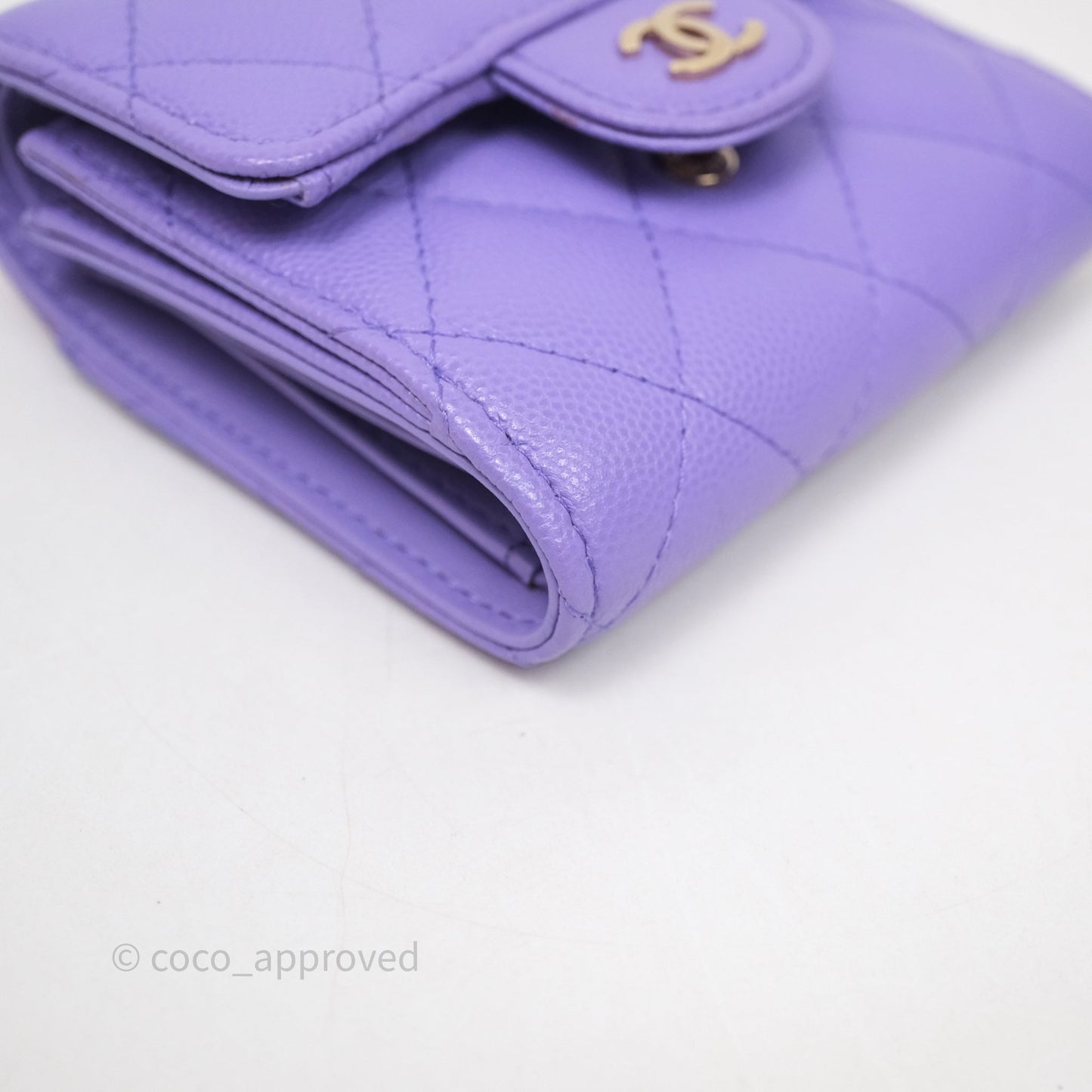 Chanel Classic Flap Wallet Purple Caviar Gold Hardware⁣ 20S