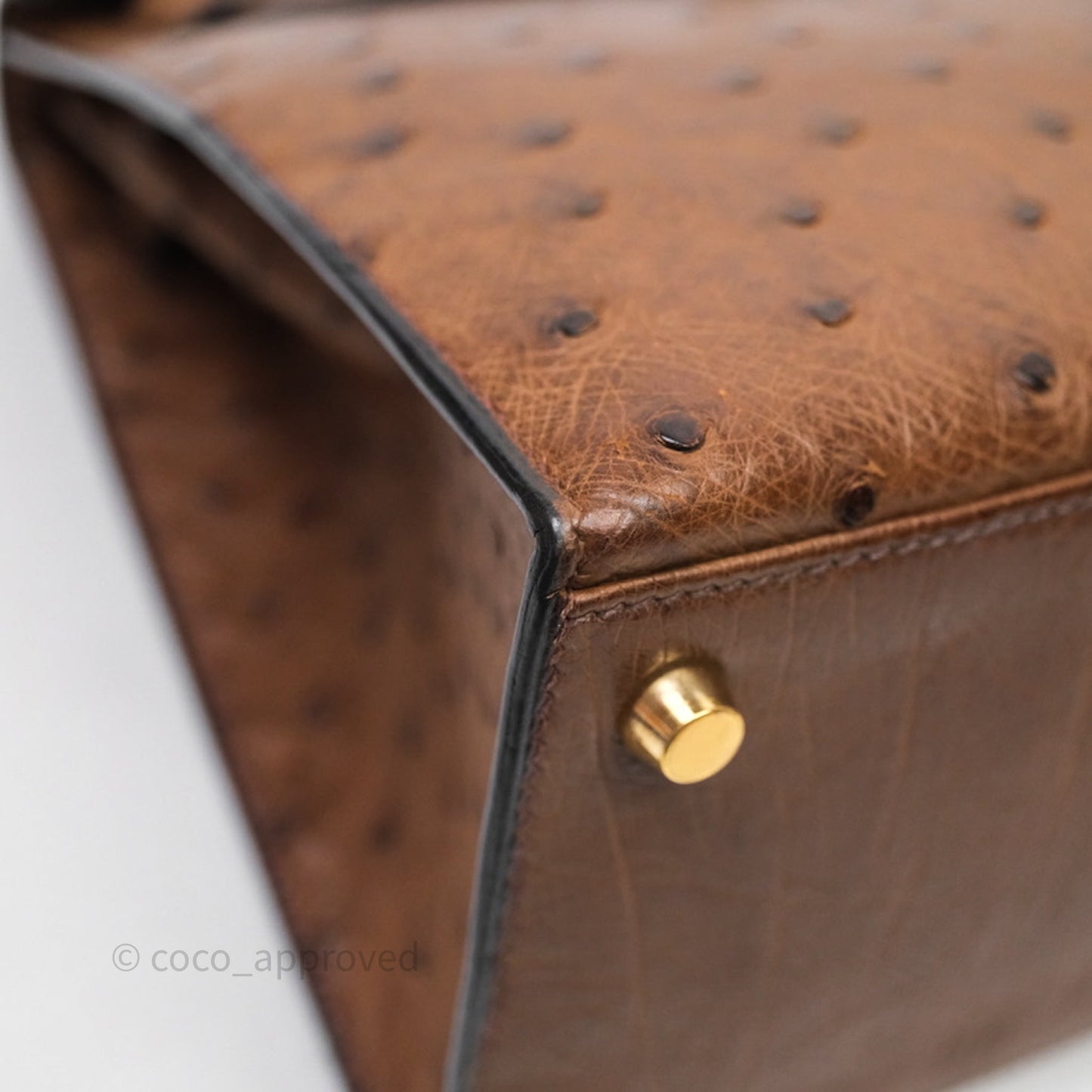 Hermès Kelly 28 Chocolate Ostrish Sellier Gold Hardware