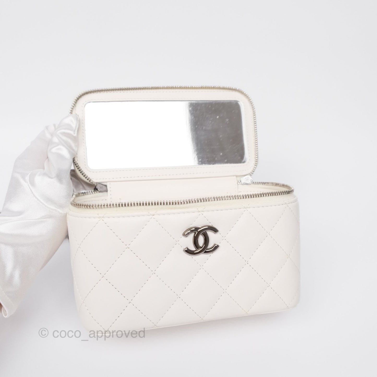 Chanel Crystals Top Handle Vanity Rectangular White Lambskin Gun Metal