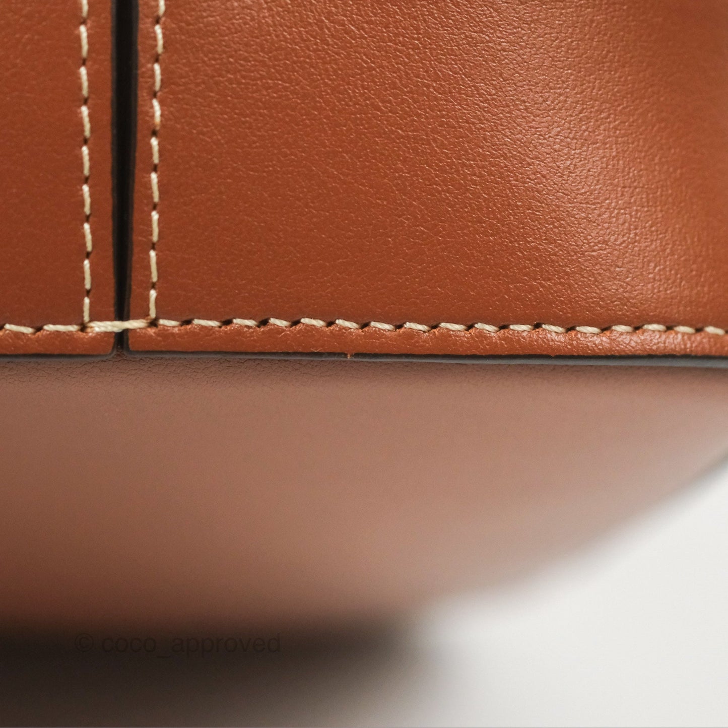 Celine Small Bucket Cuir Triomphe in Calfskin Tan