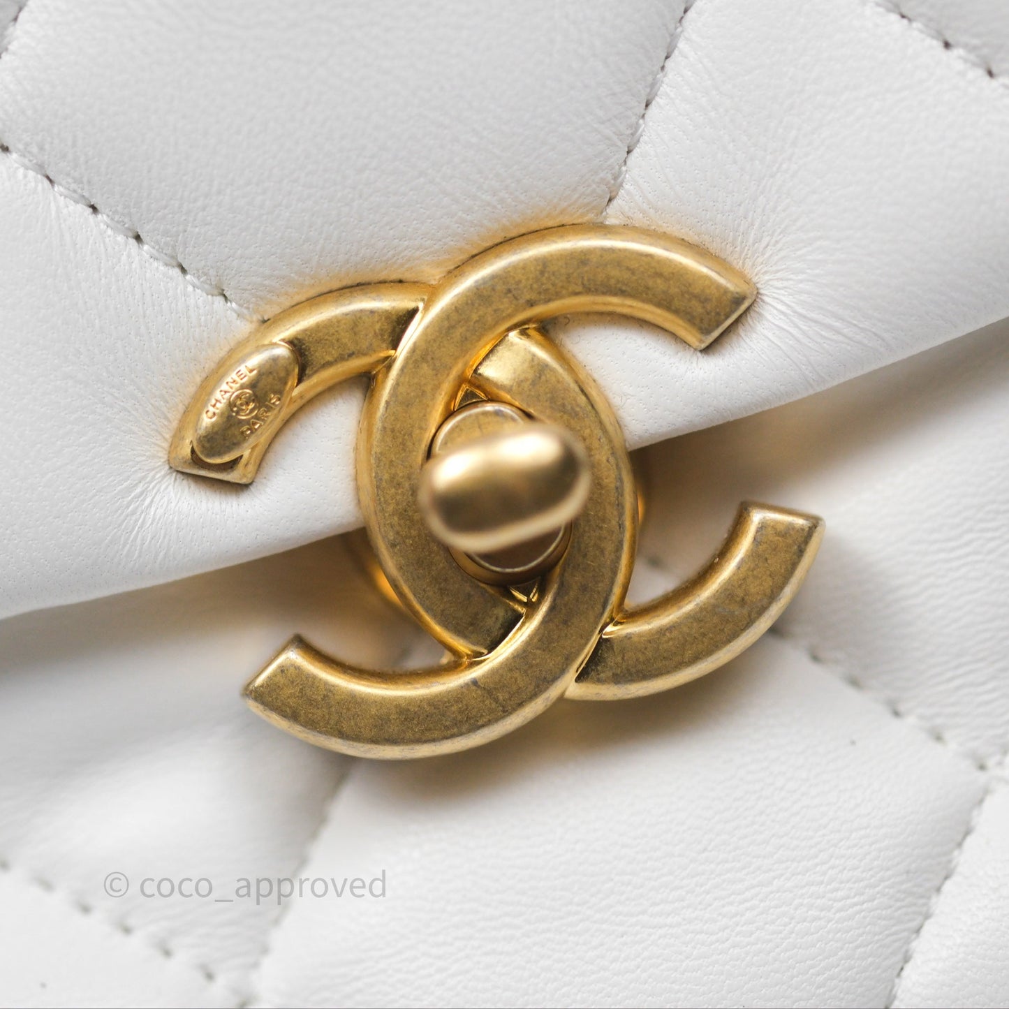 Chanel Small Flap Bag White Lambskin Aged Gold and Lacquered Metal 22S
