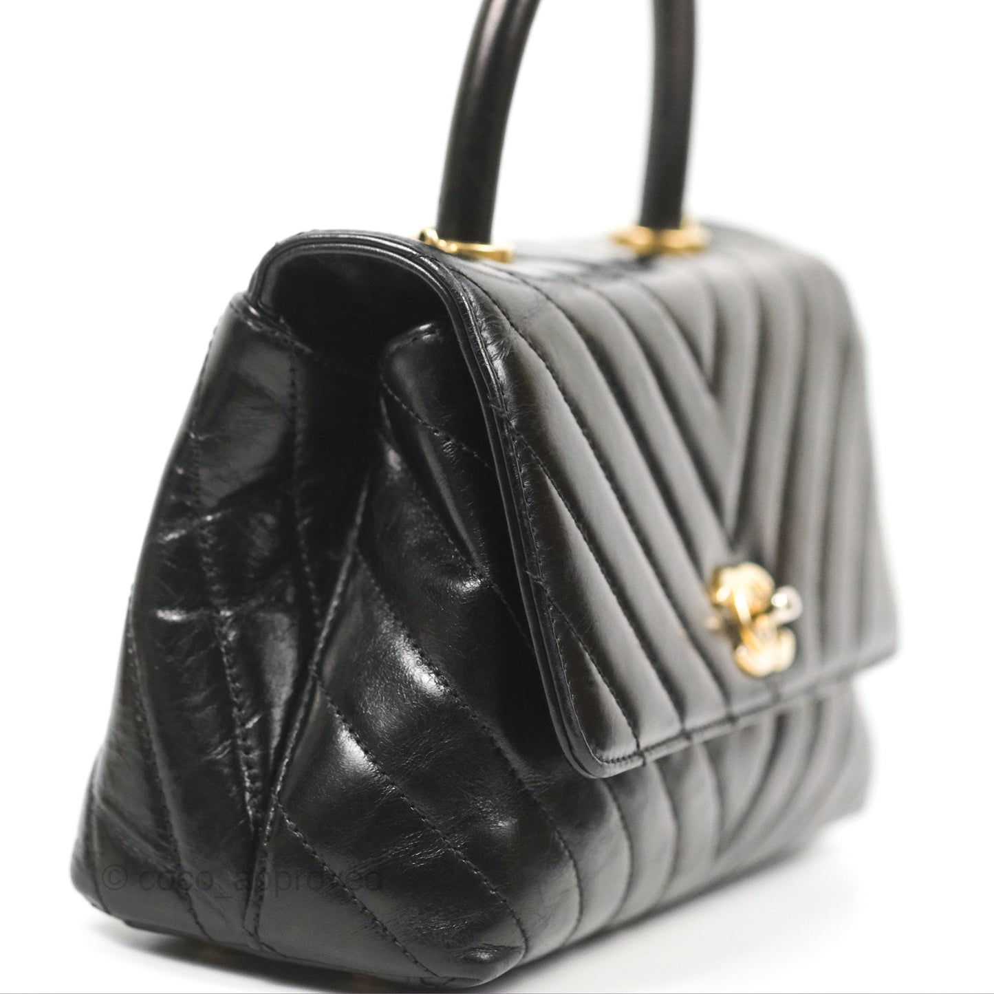 Chanel Chevron Small Coco Handle Black Shiny Aged Calfskin Aged Gold Hardware’s