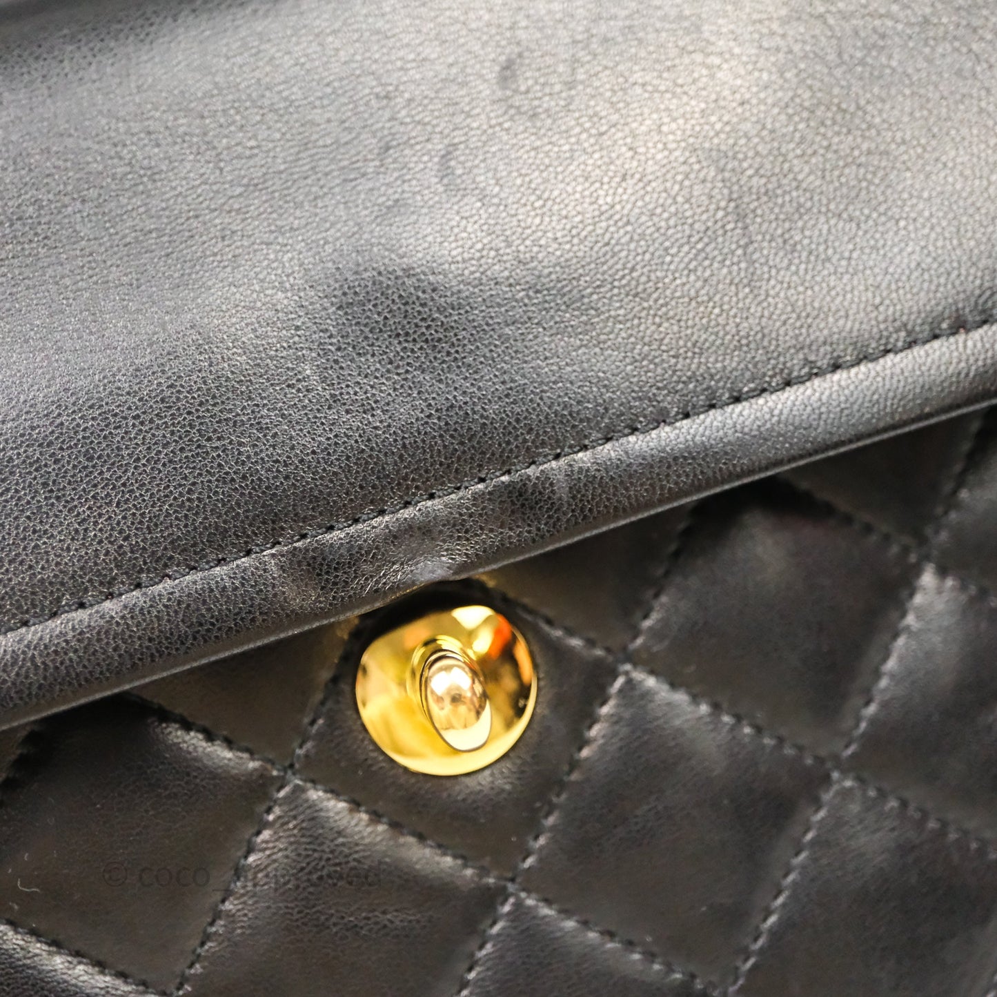 Chanel Quilted Vintage Flap Bag Lambskin Black 24K Gold Hardware