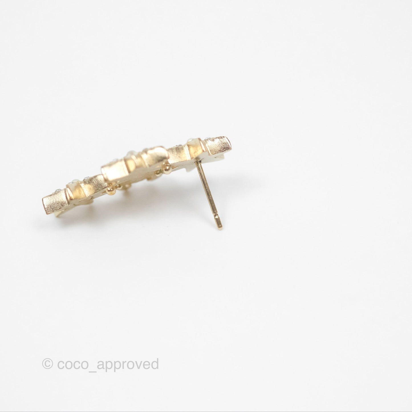 Chanel Crystal CC Star Earrings Gold Tone 15A