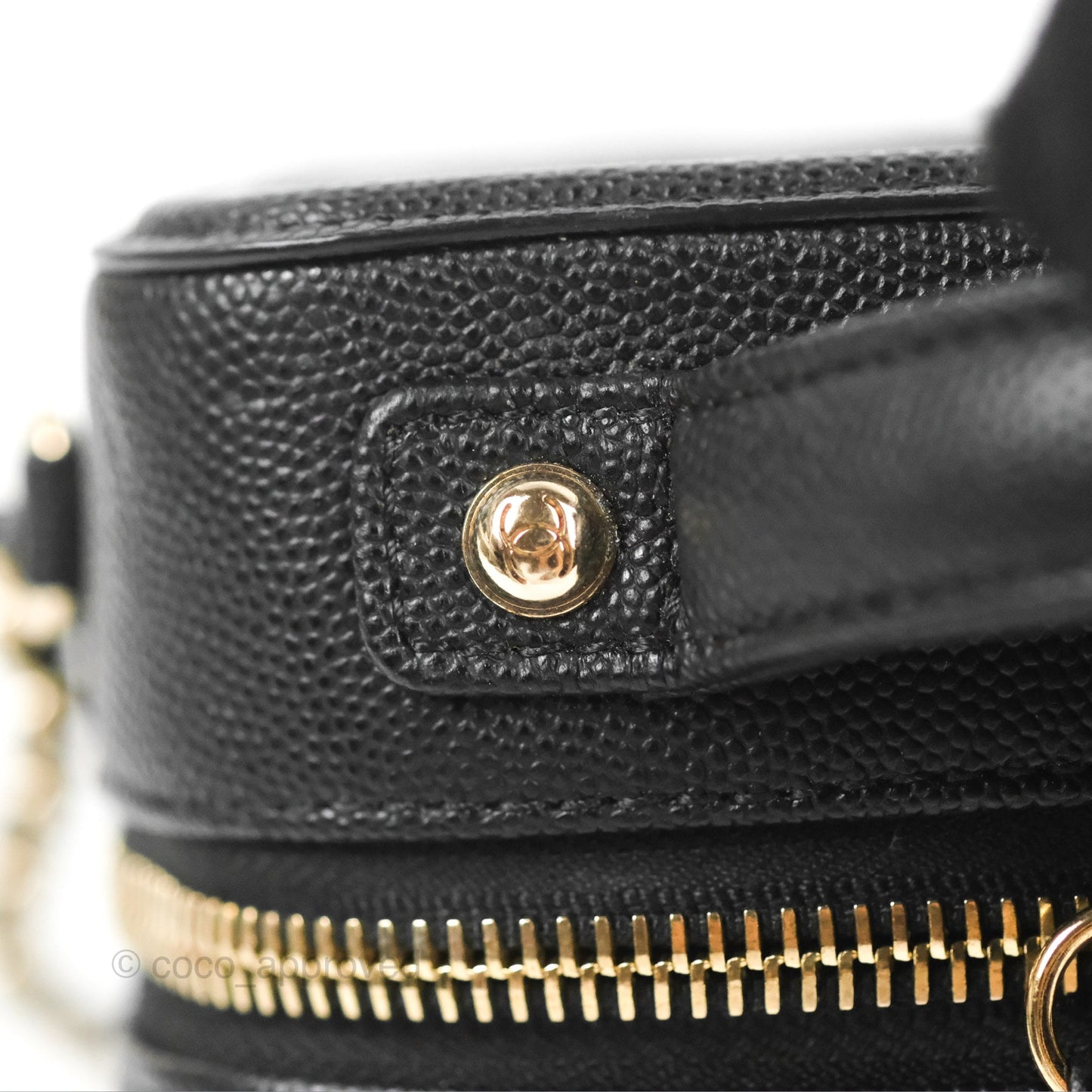 Chanel Quilted Small CC Filigree Vanity Case Black Caviar Gold Hardware
