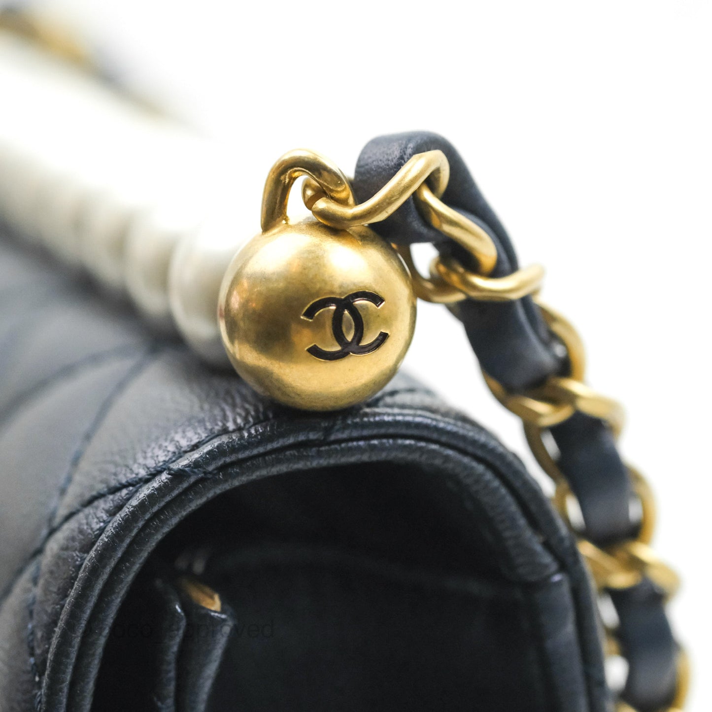 Chanel Quilted Chic Pearls Flap Iridescent Navy Lambskin Aged Gold Hardware