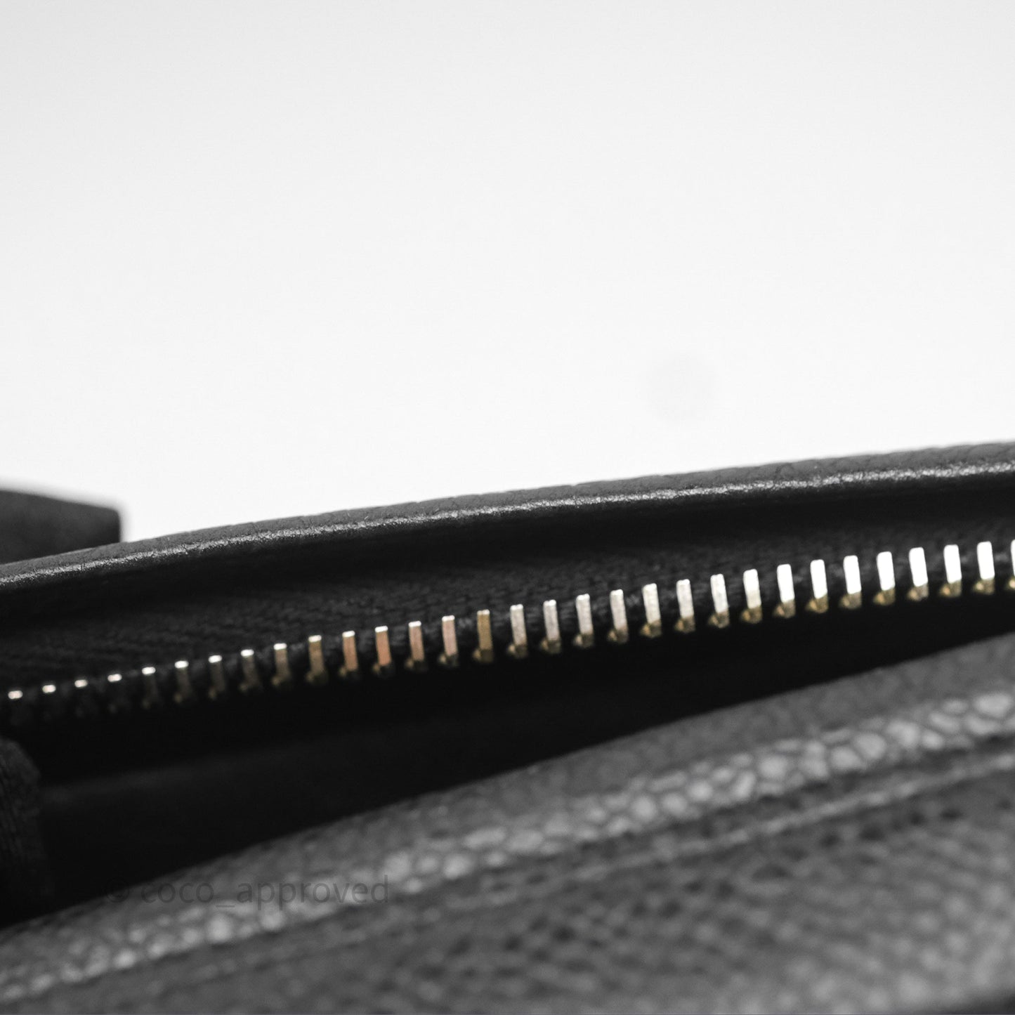 Chanel Vintage CC Camera Bag Black Caviar 24 Gold Hardware