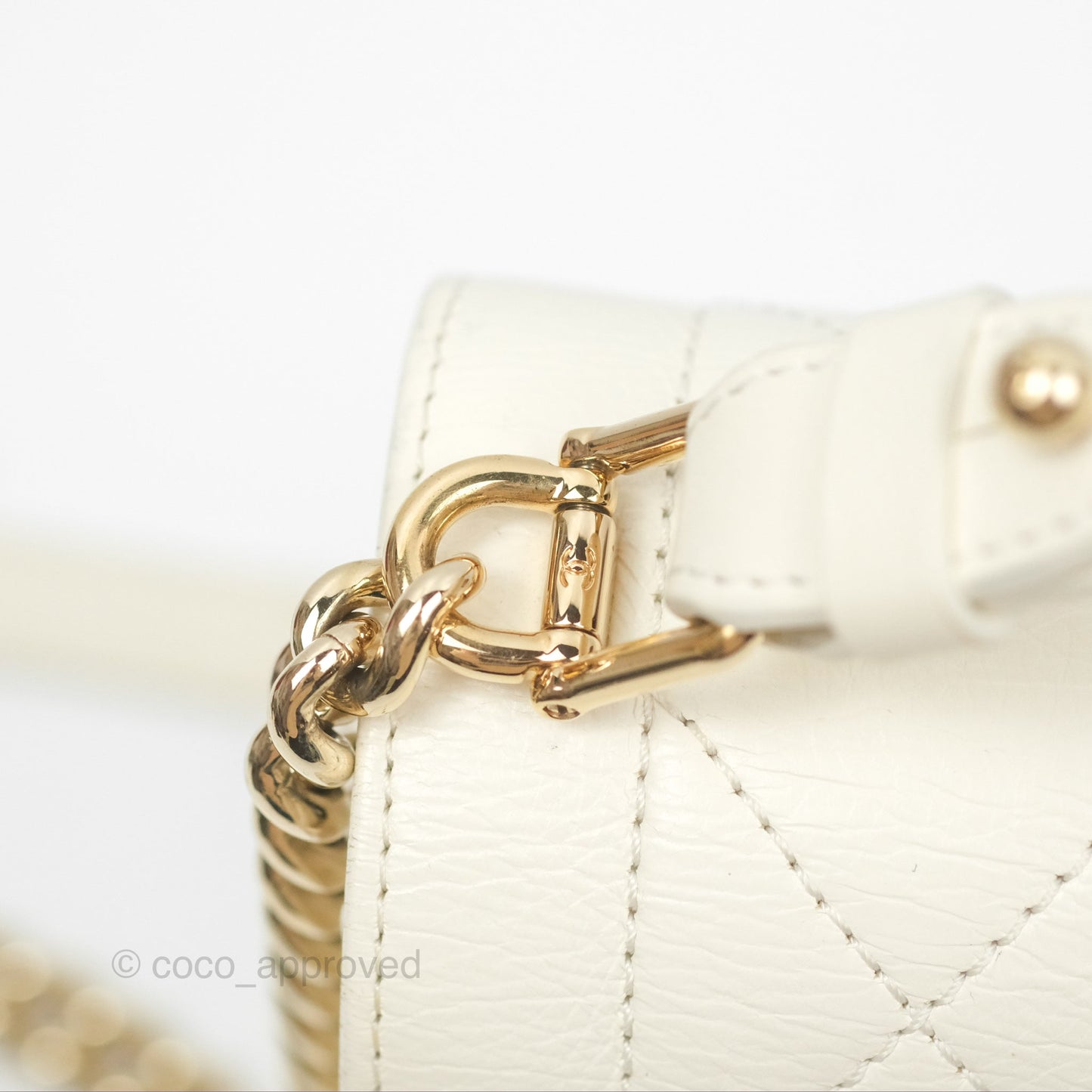 Chanel Quilted Label Click Flap Bag White Grained Calfskin Gold Hardware