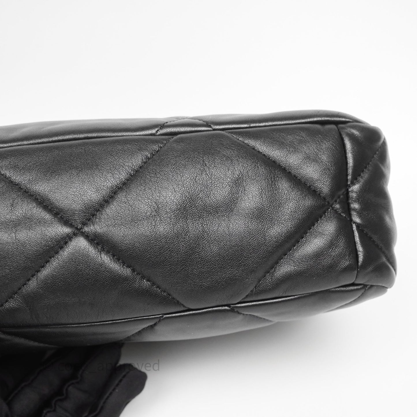 Chanel 19 Medium Black Mixed Hardware