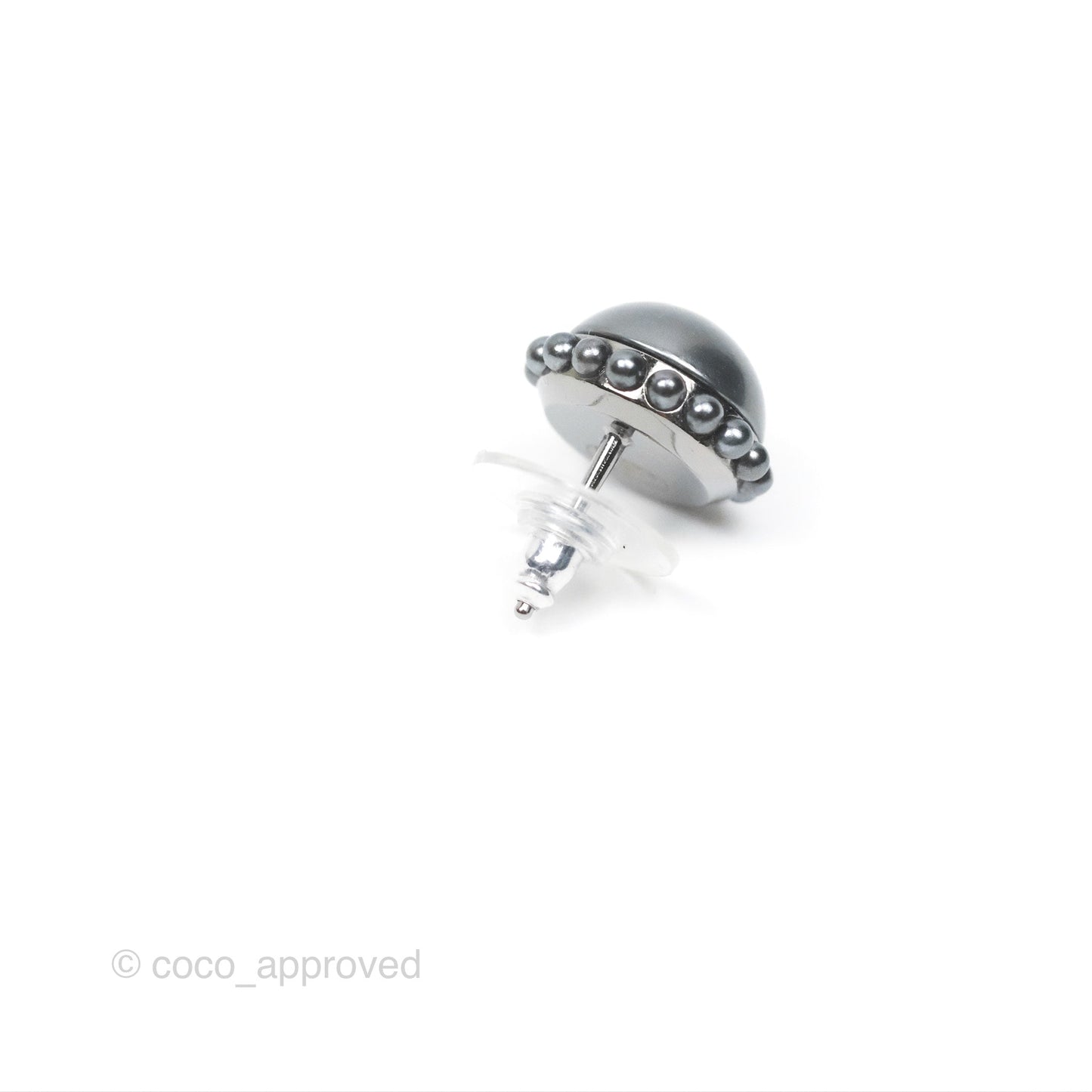 Chanel CC Round Earrings Gun Metal 17K