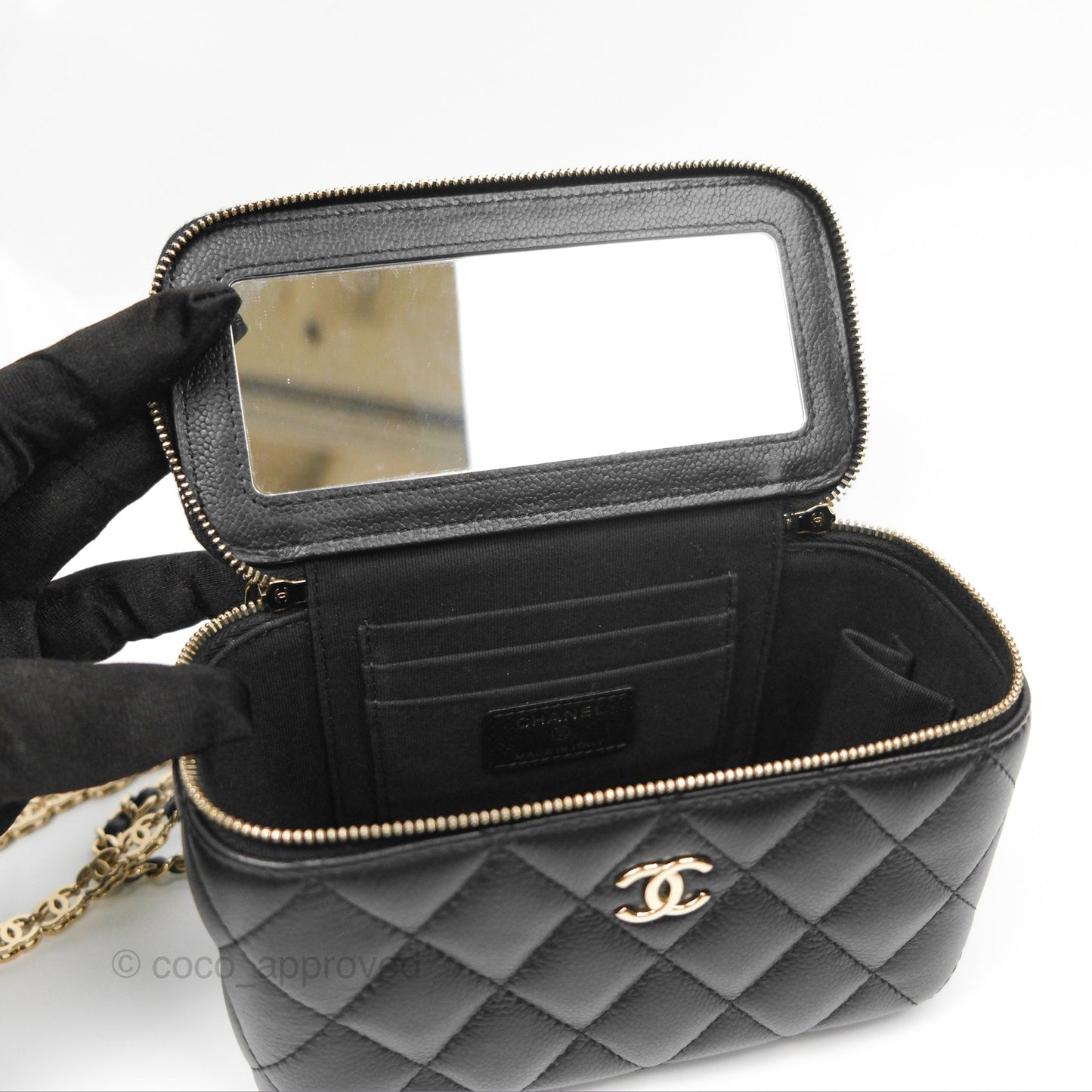 Chanel Vanity Rectangular with CC Chain Black Caviar Gold Hardware
