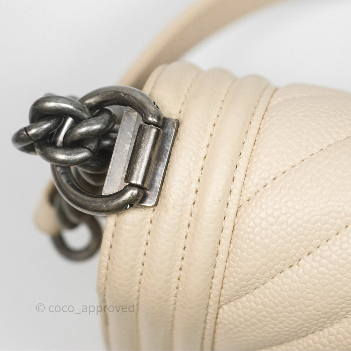 Chanel Medium Boy Chevron Beige Caviar Ruthenium Hardware