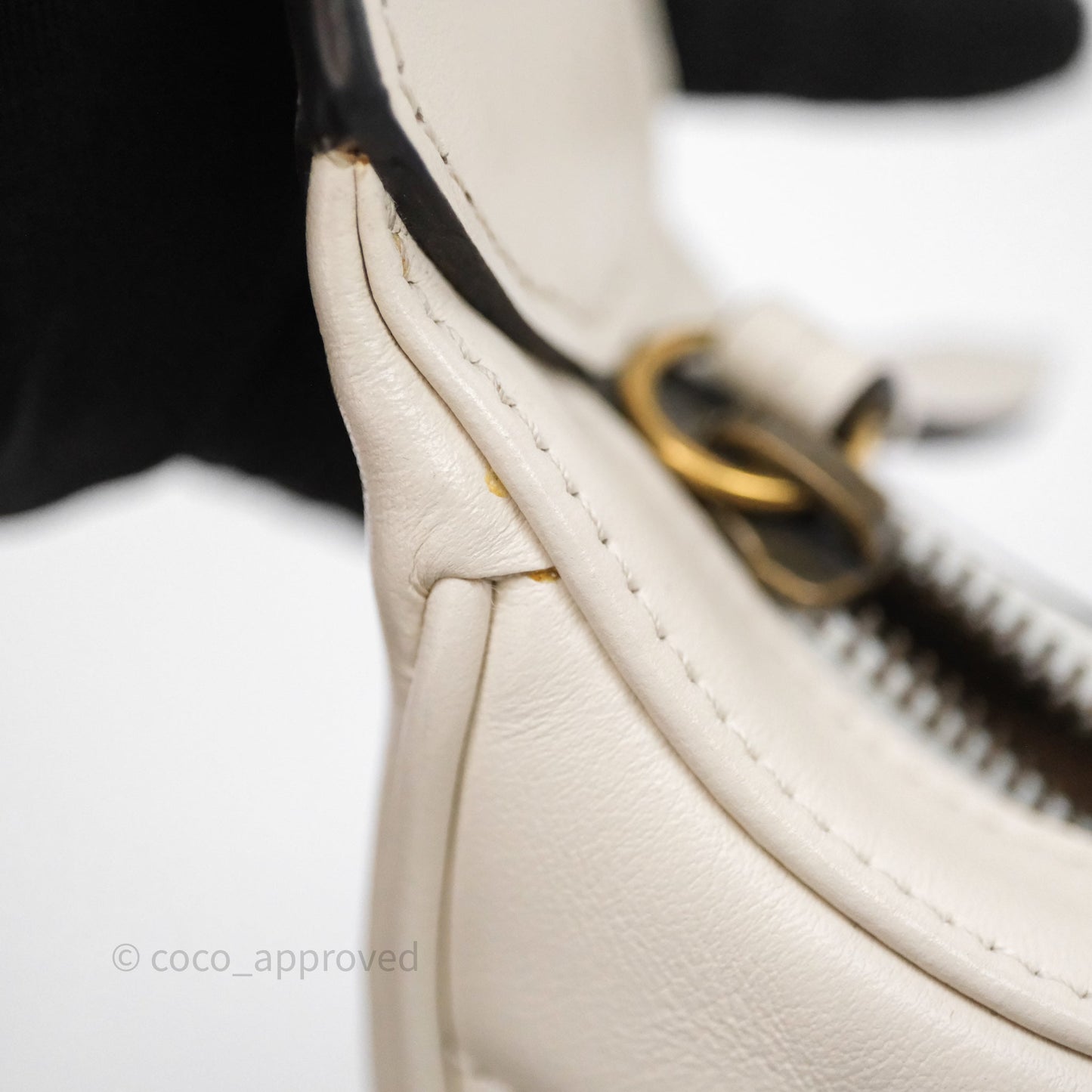 Gucci GG Marmont Half Moon-shaped Hobo Bag White