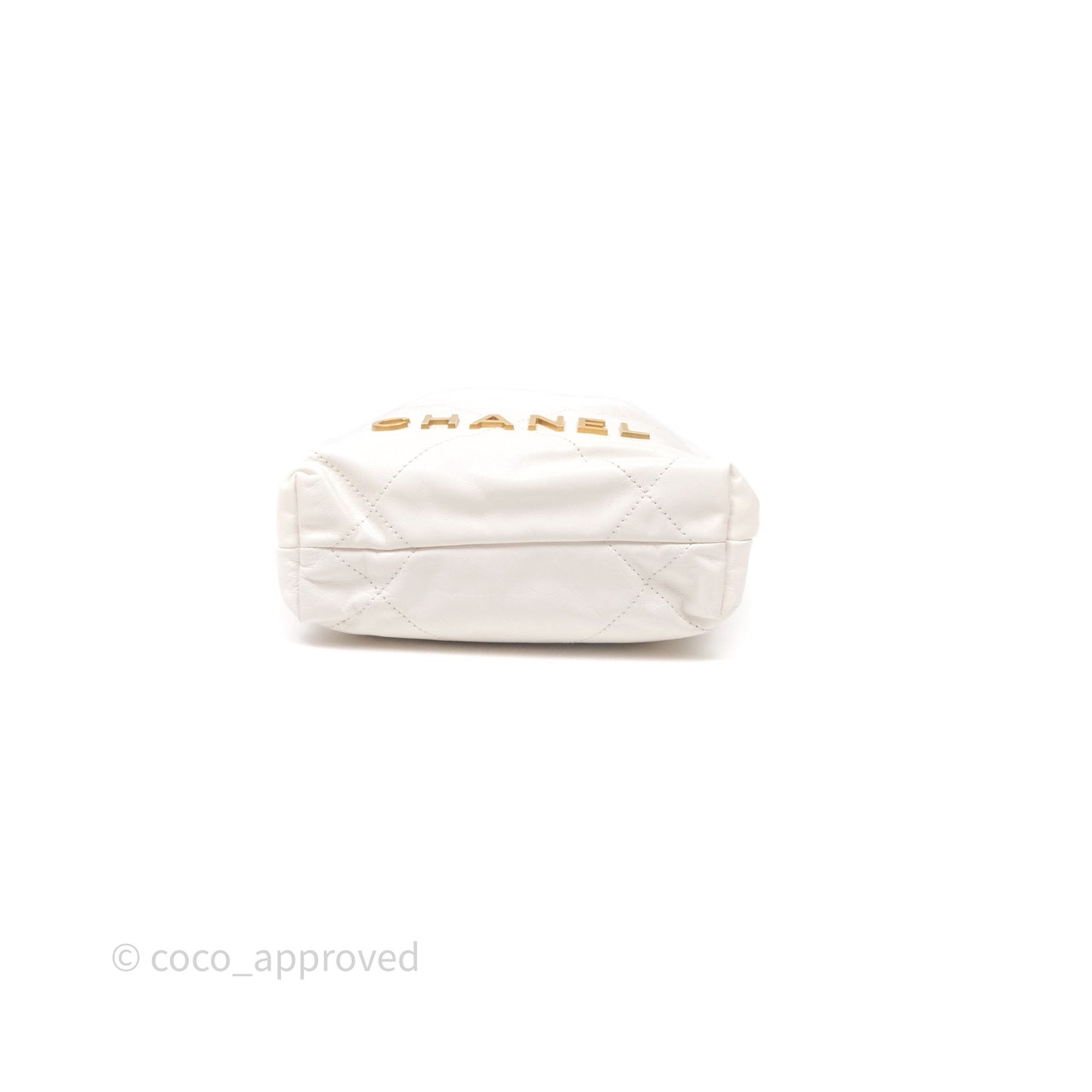 Chanel 22 Mini Bag White Calfskin Aged Gold Hardware