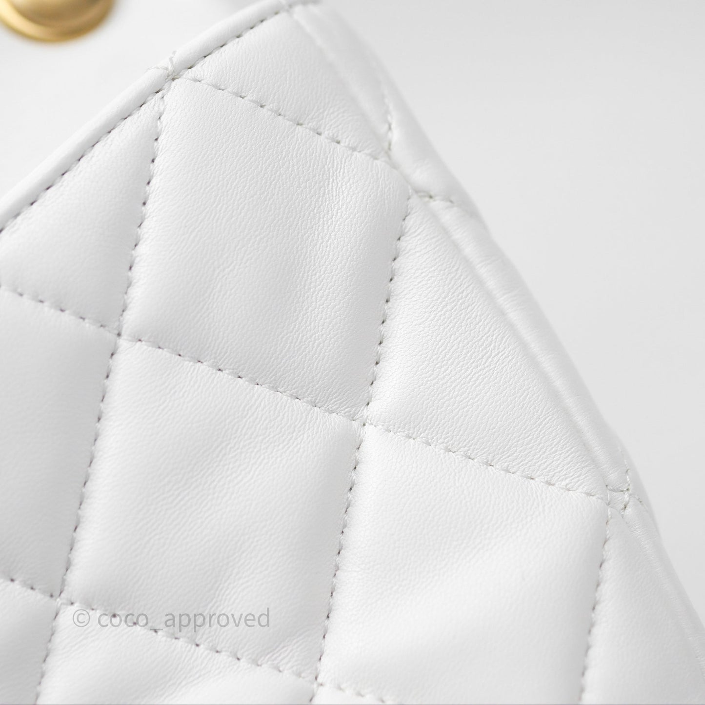 Chanel Small Flap Bag White Lambskin Aged Gold and Lacquered Metal 22S
