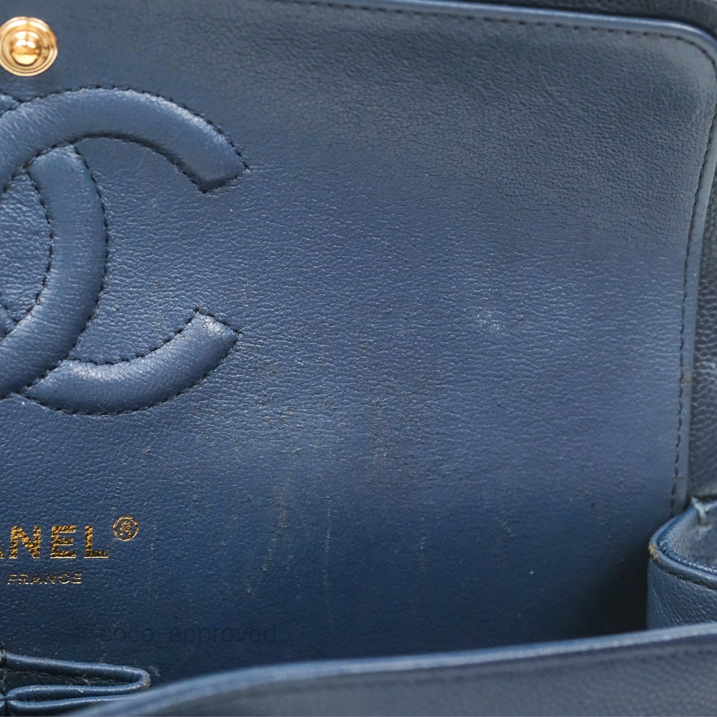 Chanel M/L Medium Classic Flap Quilted Navy Caviar Gold Hardware