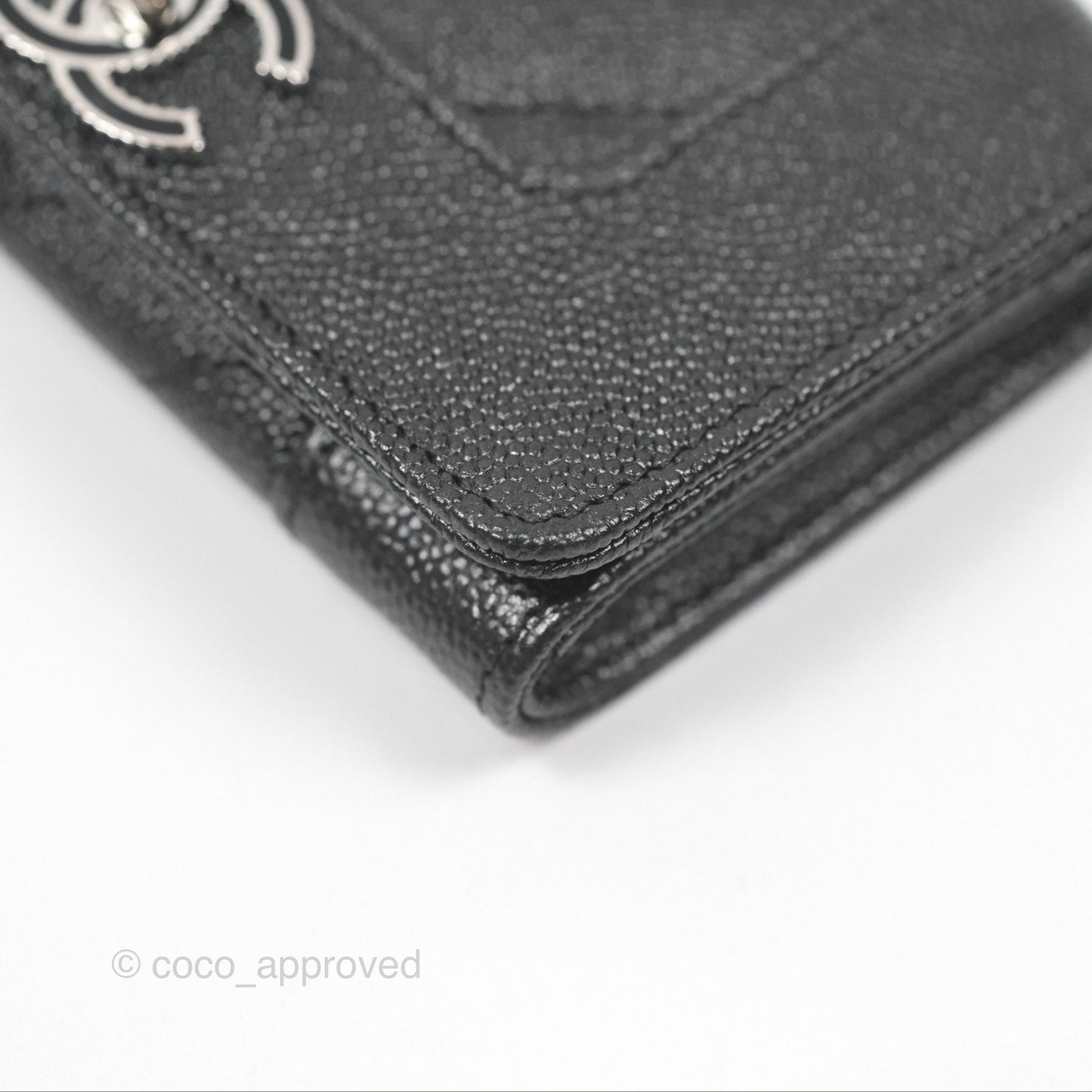 Chanel Chevron Mademoiselle Card Holder Iridescent Black Caviar Silver Hardware