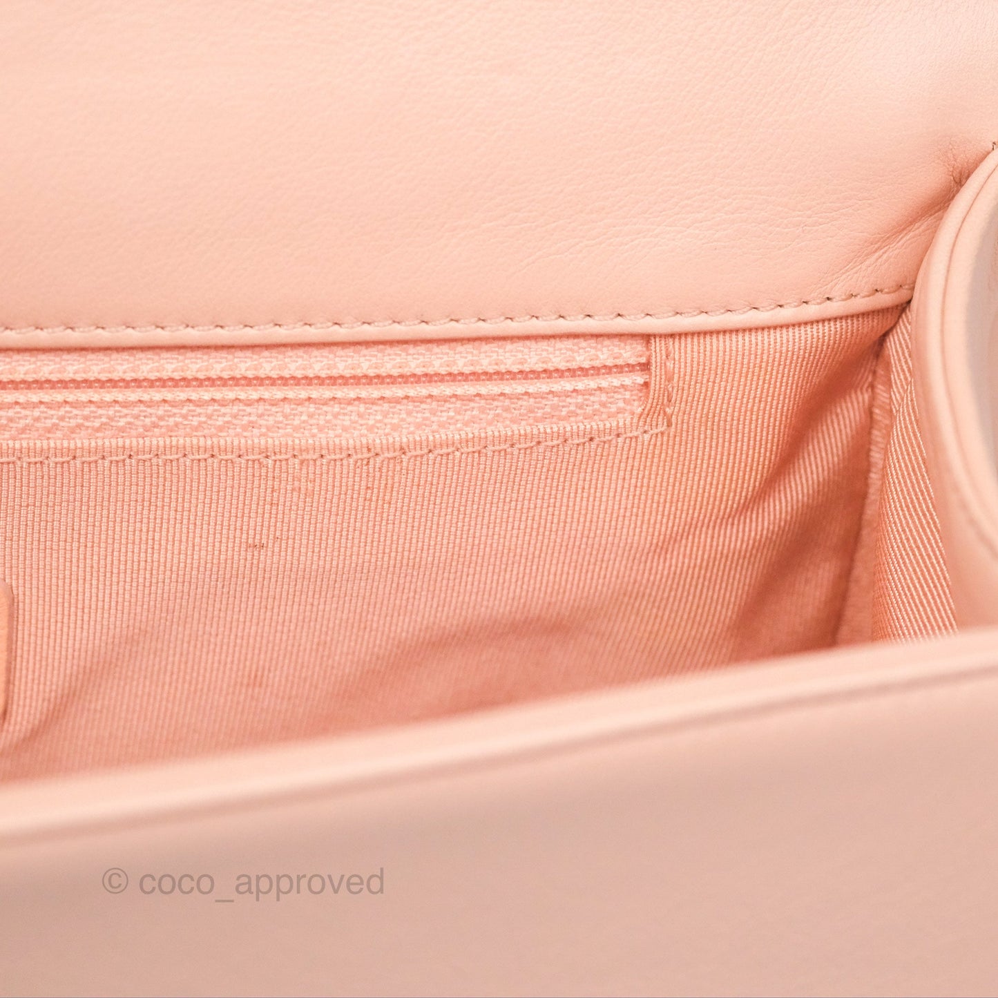 Chanel Quilted New Medium Boy Pink Lambskin Ruthenium Hardware
