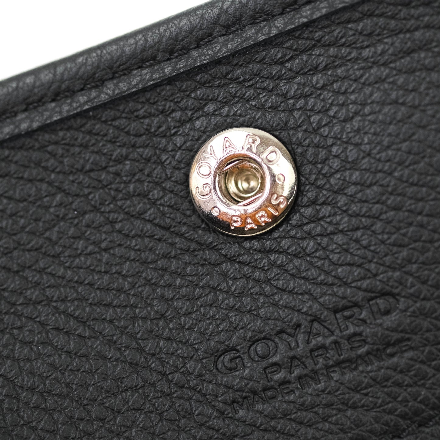 Goyard Saint Louis Black PM⁣⁣⁣⁣⁣⁣⁣⁣⁣⁣⁣⁣⁣⁣⁣⁣⁣⁣⁣⁣