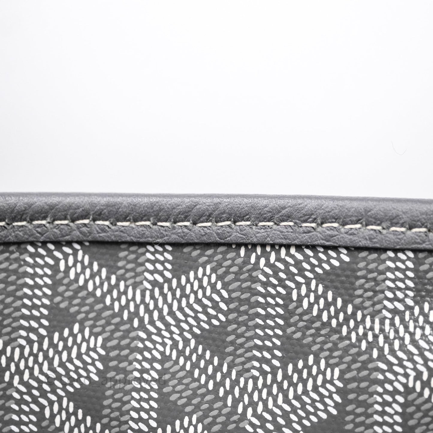 Goyard Artois Tote MM Goyardine Canvas⁣⁣⁣⁣⁣⁣⁣⁣⁣⁣⁣⁣⁣⁣⁣⁣⁣⁣⁣⁣ Grey