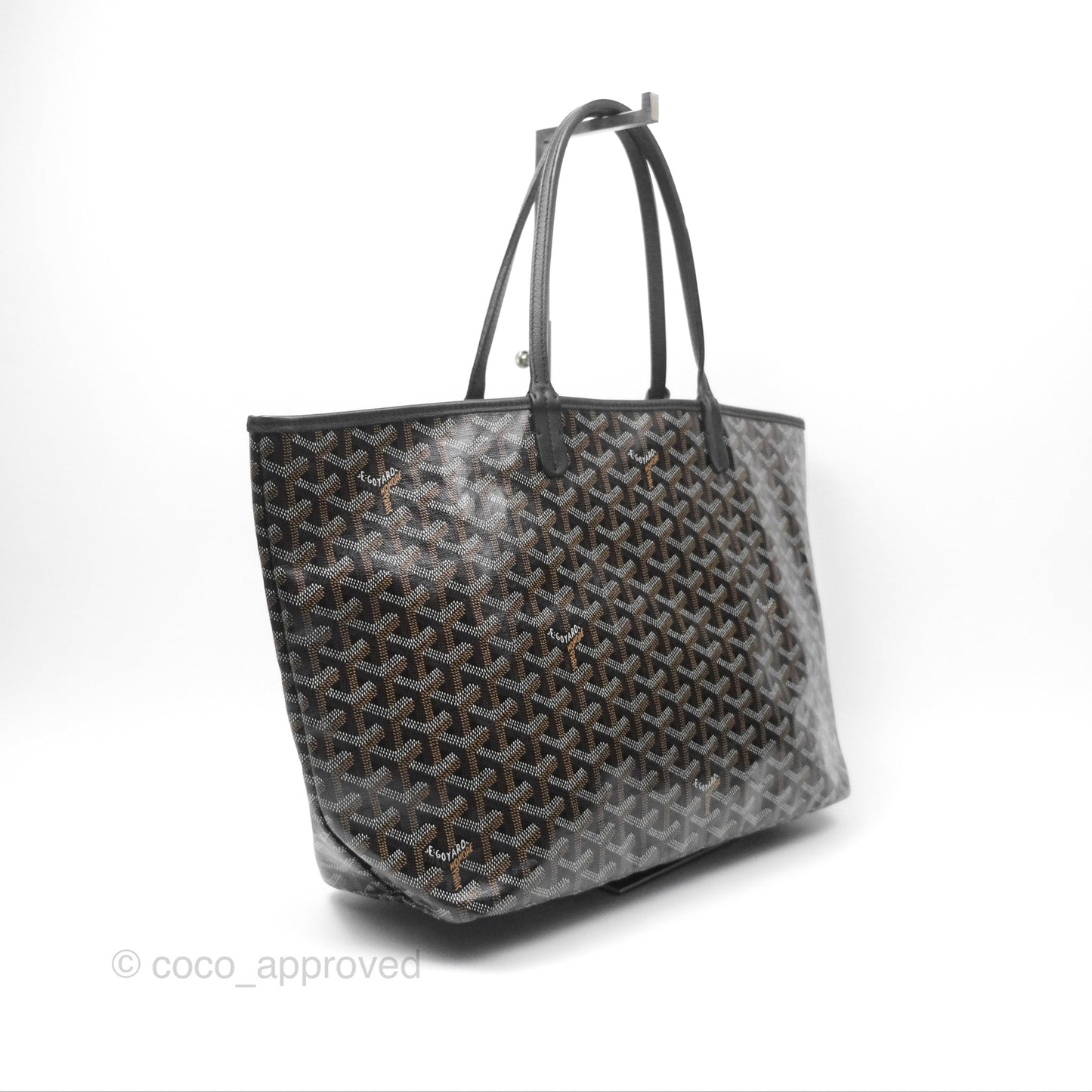 Goyard St Louis Tote PM ⁣⁣⁣⁣⁣⁣⁣⁣⁣⁣⁣⁣⁣⁣⁣⁣⁣⁣⁣⁣Goyardine Canvas Black
