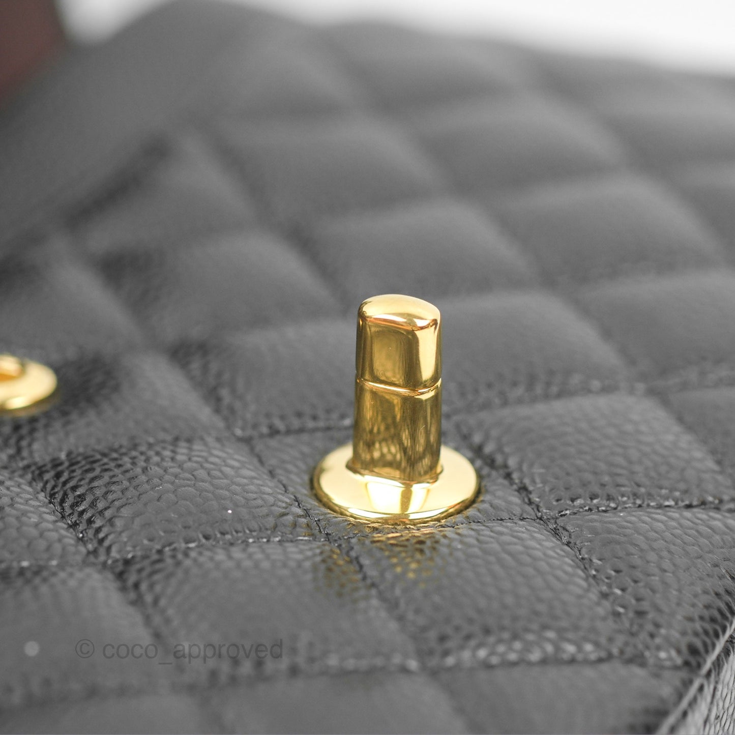 Chanel Classic M/L Medium Flap Quilted Black Caviar Gold Hardware