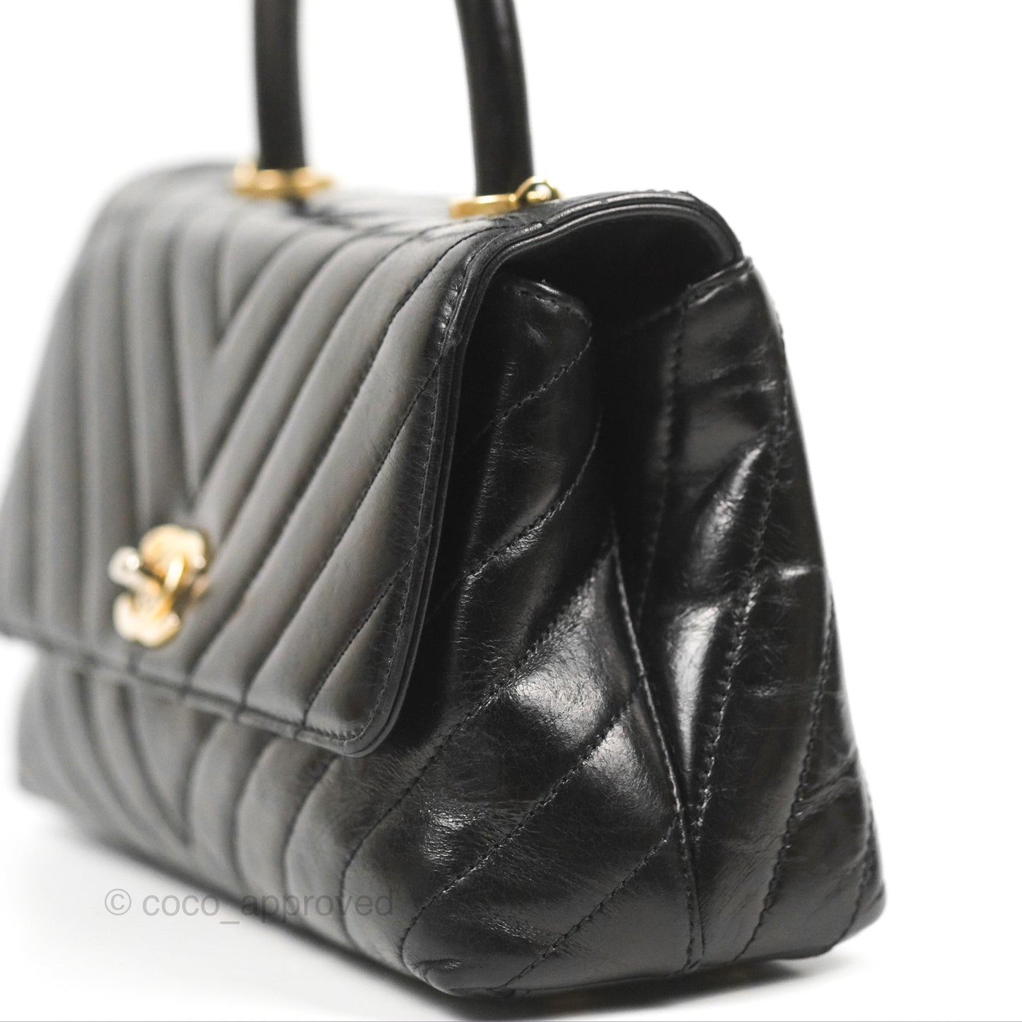 Chanel Chevron Small Coco Handle Black Shiny Aged Calfskin Aged Gold Hardware’s