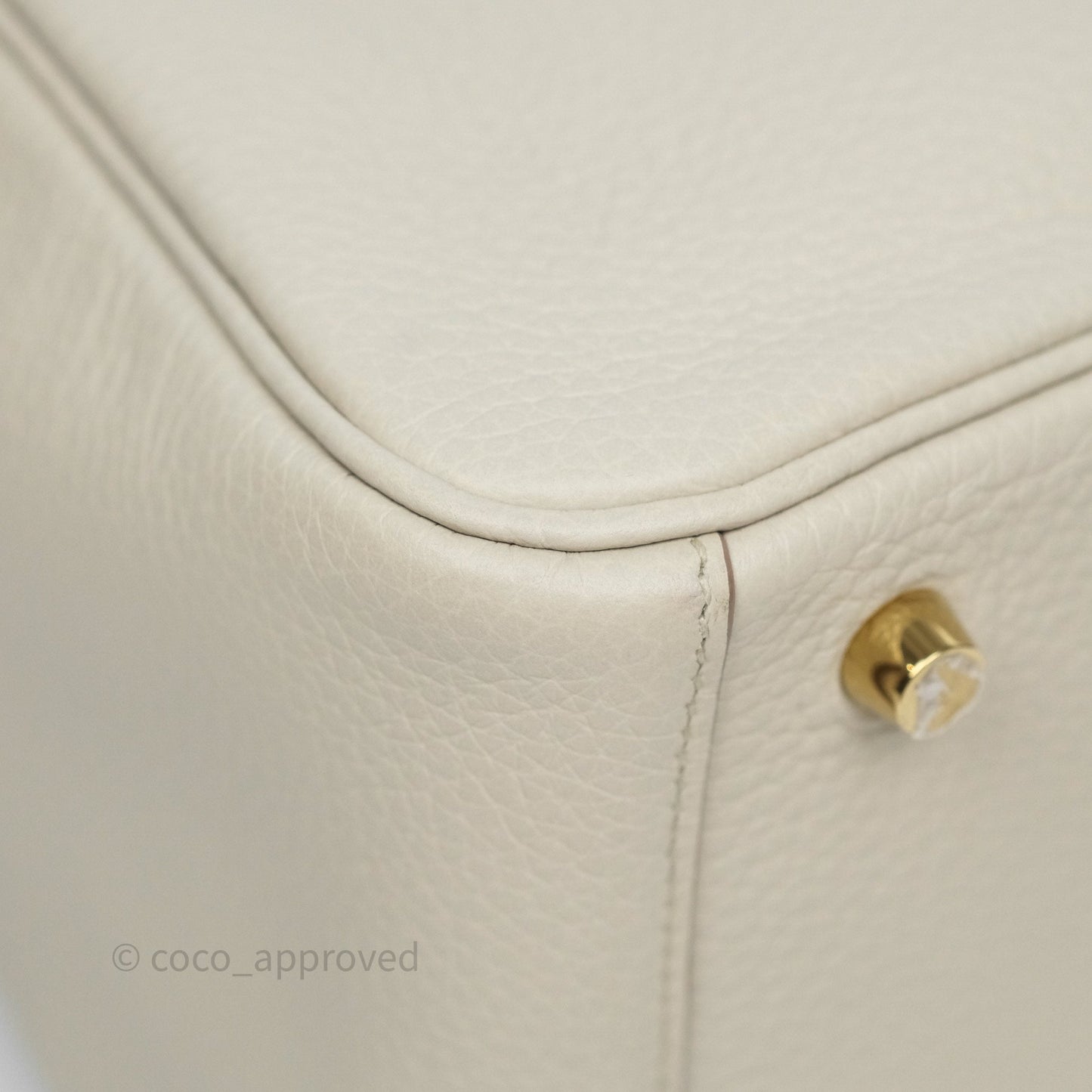 Hermès Lindy 26 Beton 8L Clemence Gold Hardware