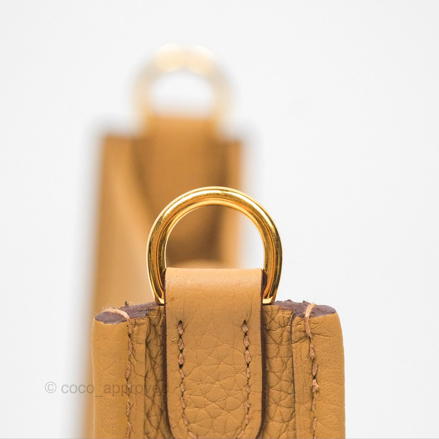 Hermès Mini Evelyne 16 Biscuit 48 Taurillon Clemence Gold Hardware