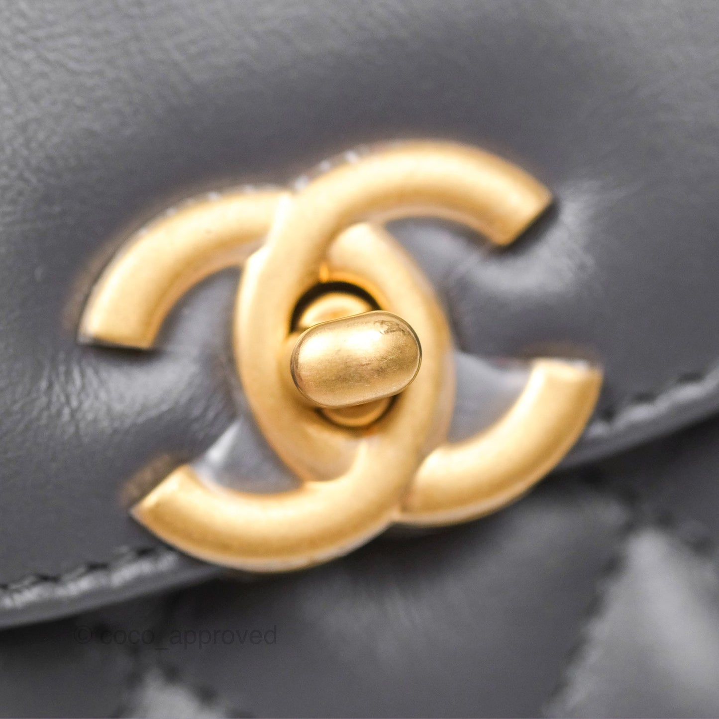 Chanel Kelly Bag Quilted Grey Shiny Calfskin Aged Gold Hardware