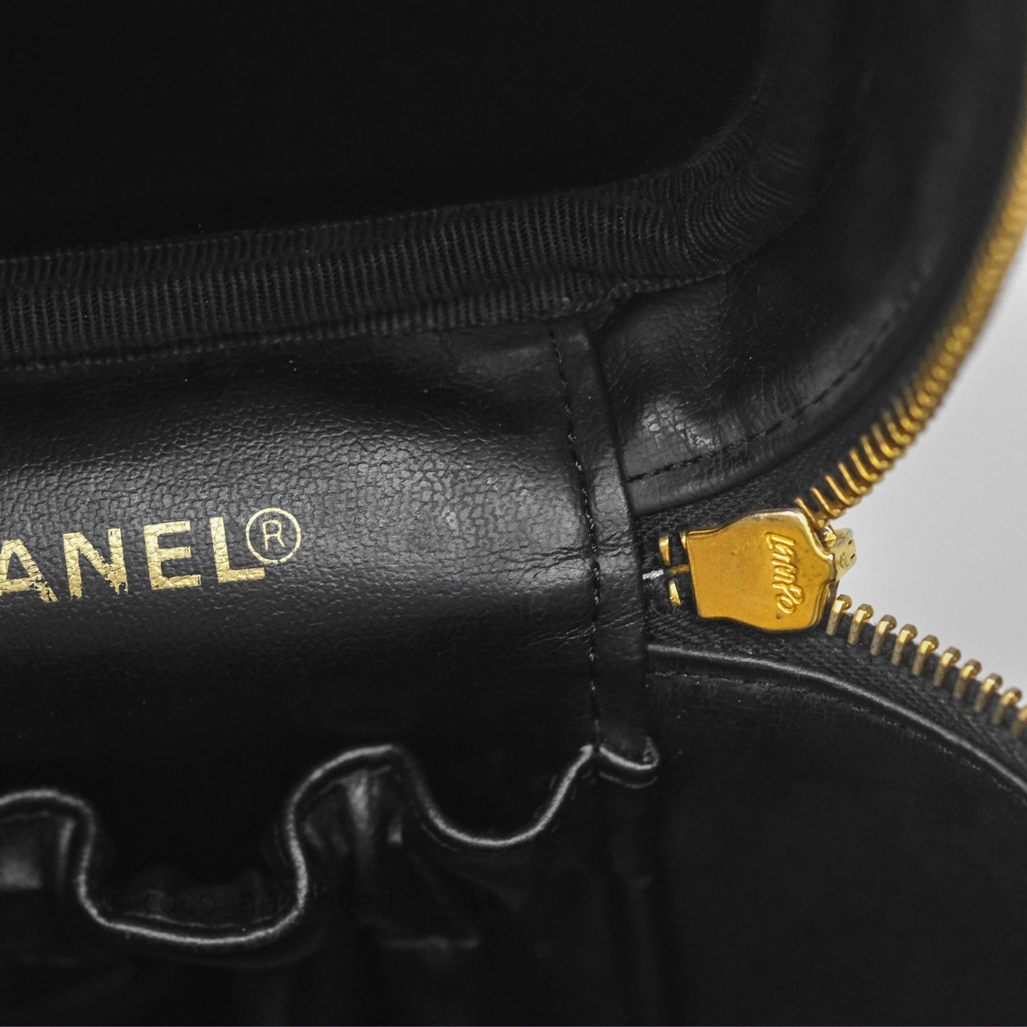 Chanel Vintage Vanity Case Black Caviar Gold Hardware