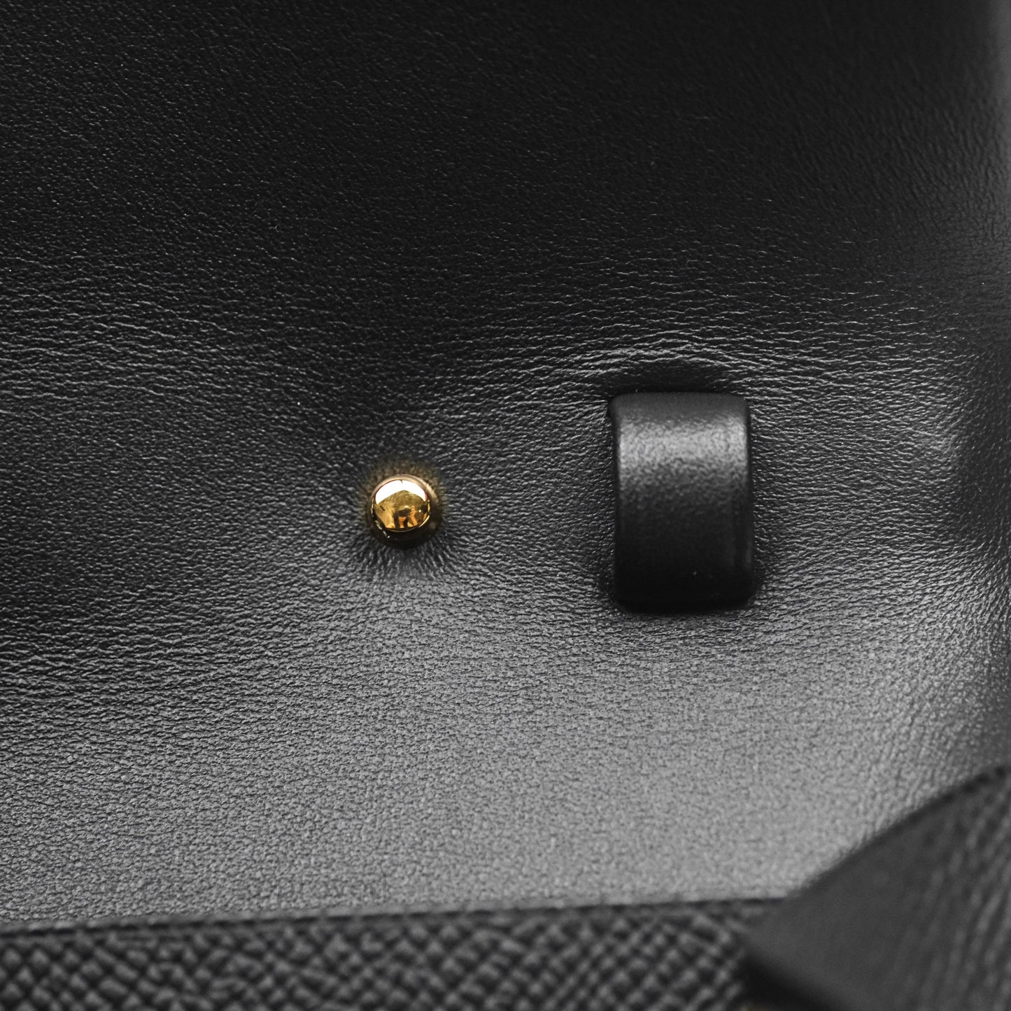 Hermès Constance Long To Go Wallet Black Noir 89 Epsom Gold Hardware