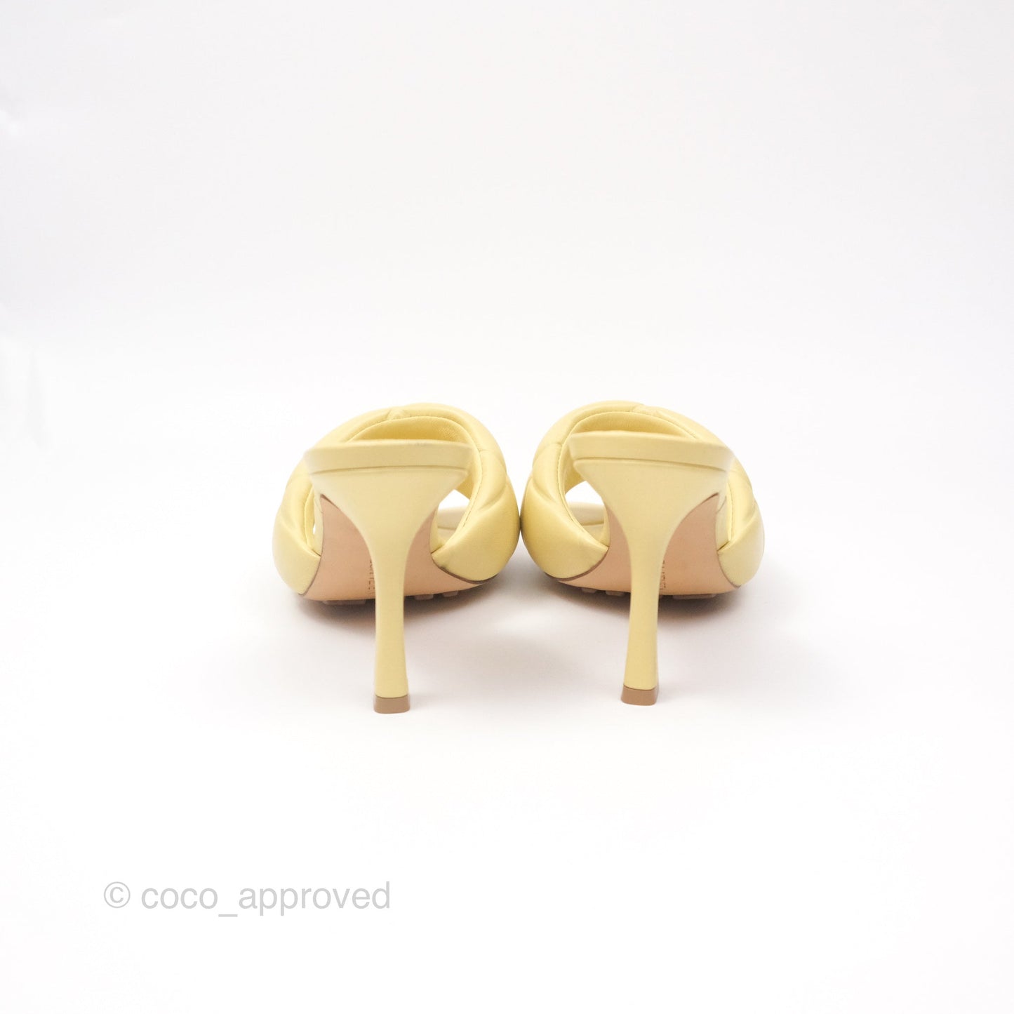 Bottega Veneta Lido Sandals Intrecciato Yellow Lambskin Size 35