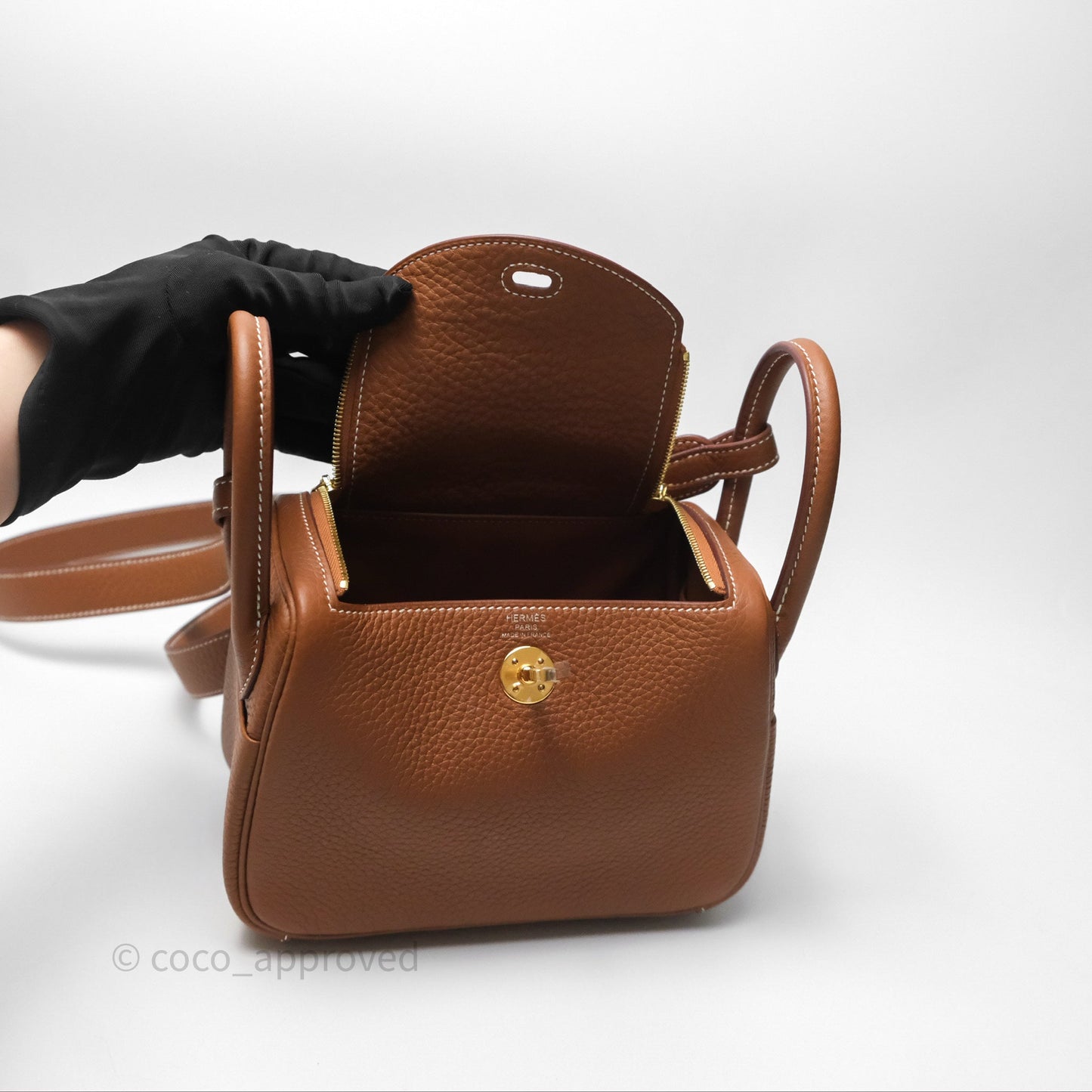 Hermès Mini Lindy 20 Gold Clemence Gold Hardware
