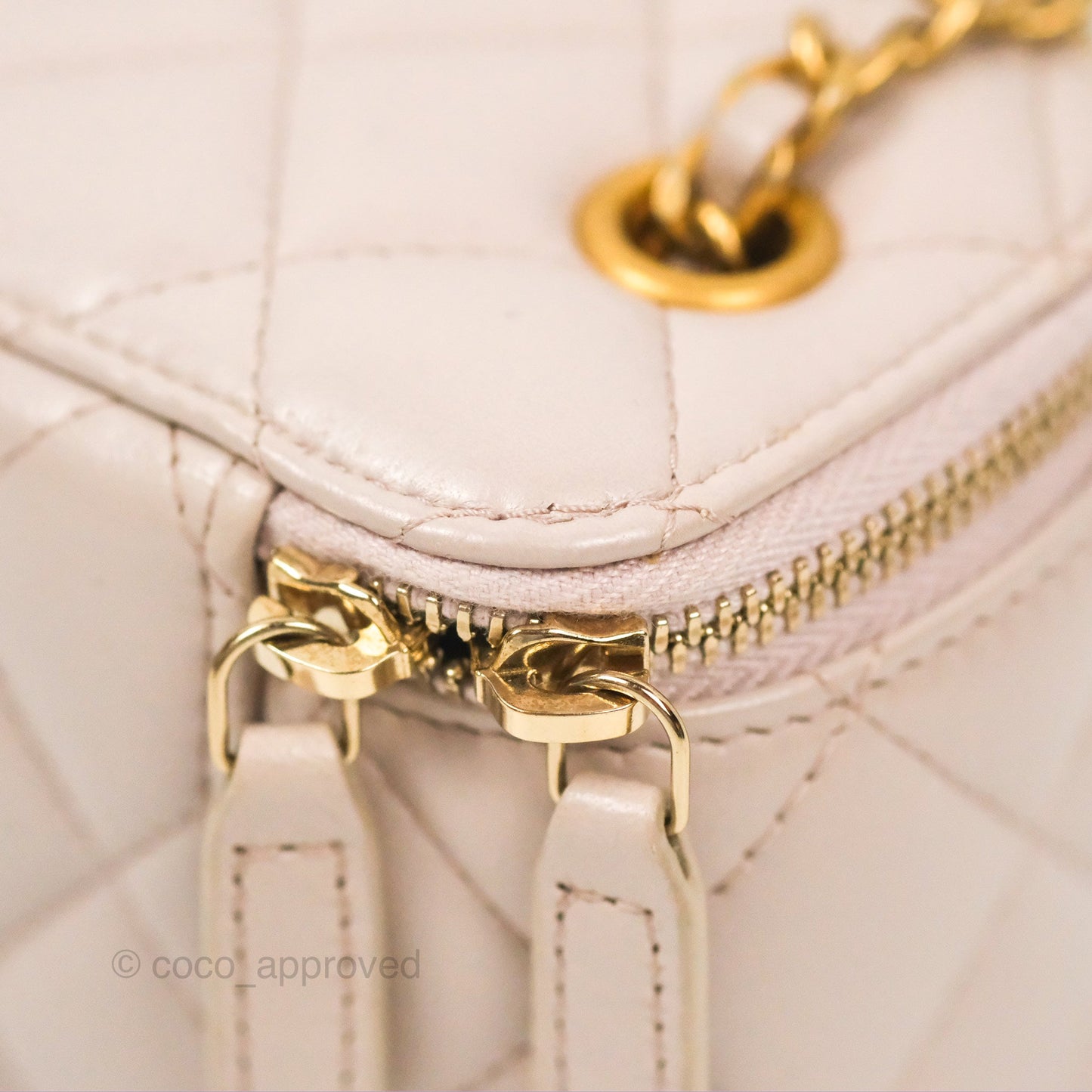 Chanel Classic Pearl Crush Mini Vanity With Chain Lilac Pink Lambskin Aged Gold Hardware