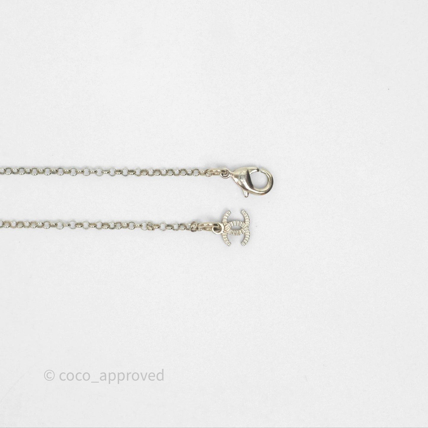 Chanel Crystal CC Pearl Heart Pendant Necklace Gold Tone 21B