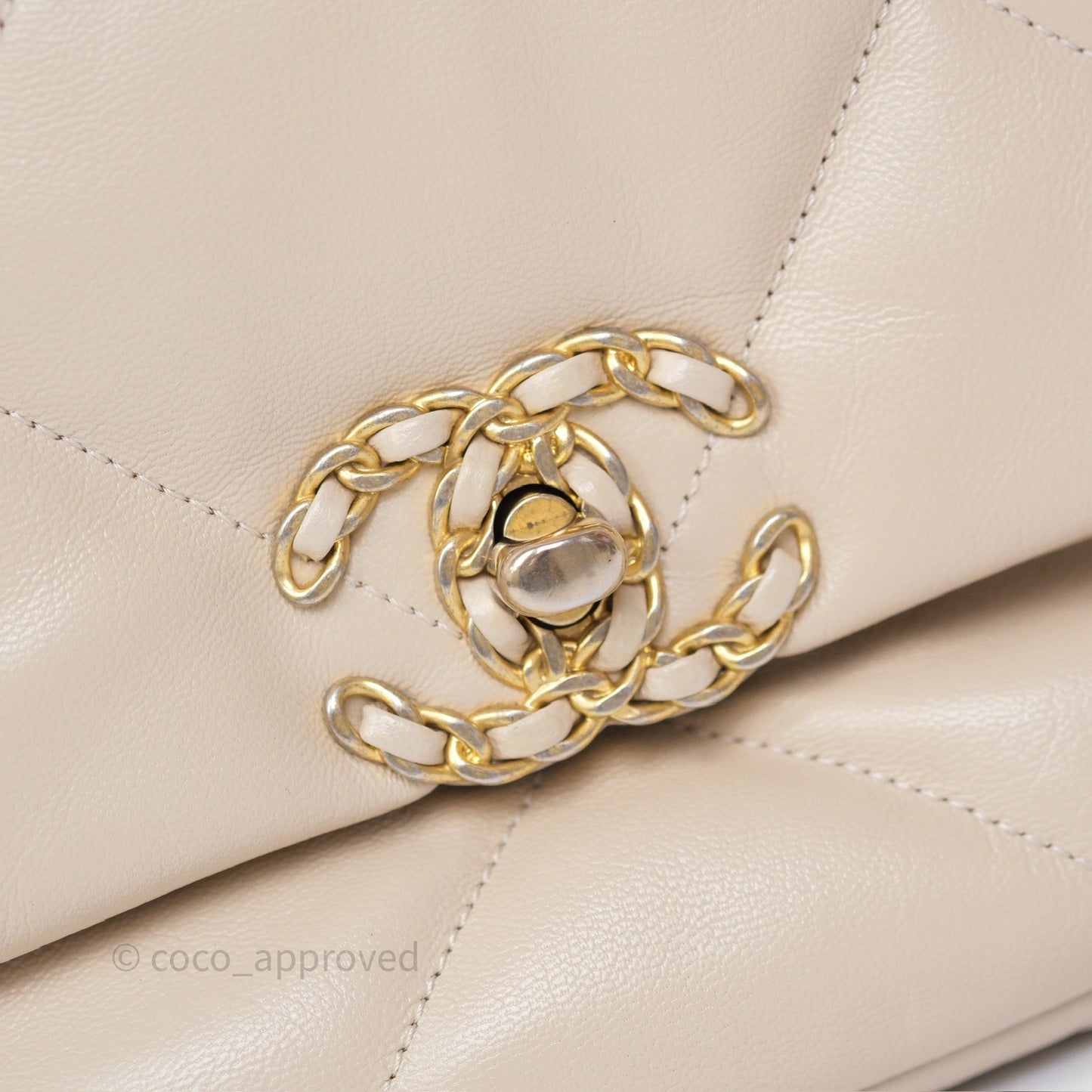 Chanel 19 Small Light Beige Mixed Hardware