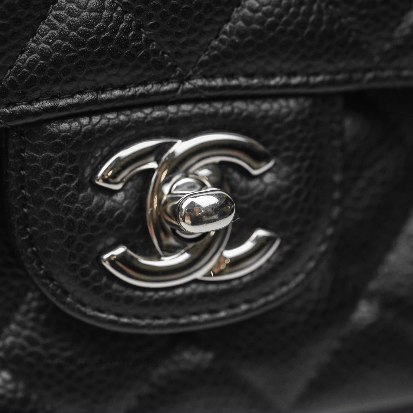 Chanel Classic M/L Medium Flap Quilted Black Caviar Silver Hardware