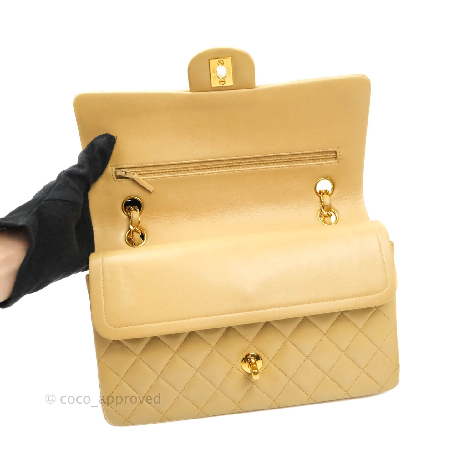 Chanel Vintage M/L Medium Double Flap Bag Beige Lambskin 24K Gold Hardware