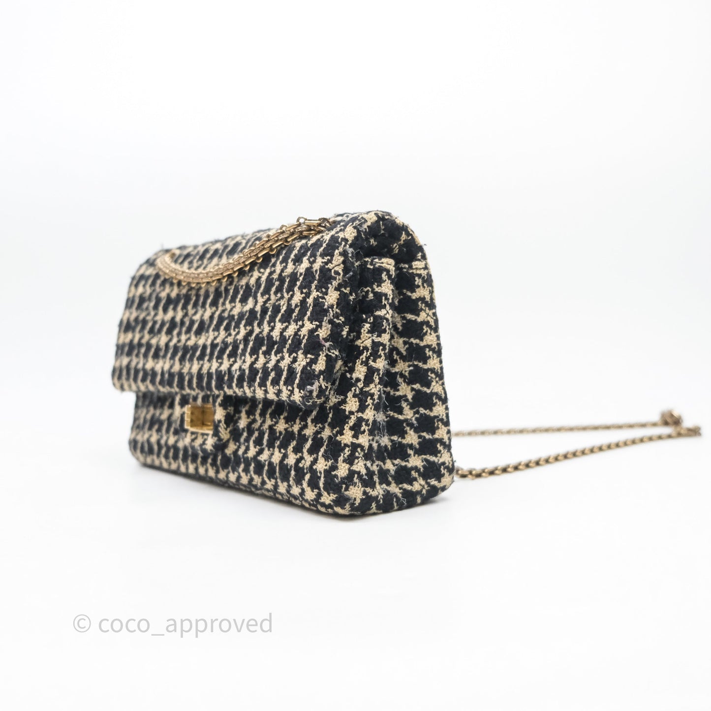 Chanel Reissue 225 Flap Houndstooth Beige Black Fabric Antique Gold Hardware