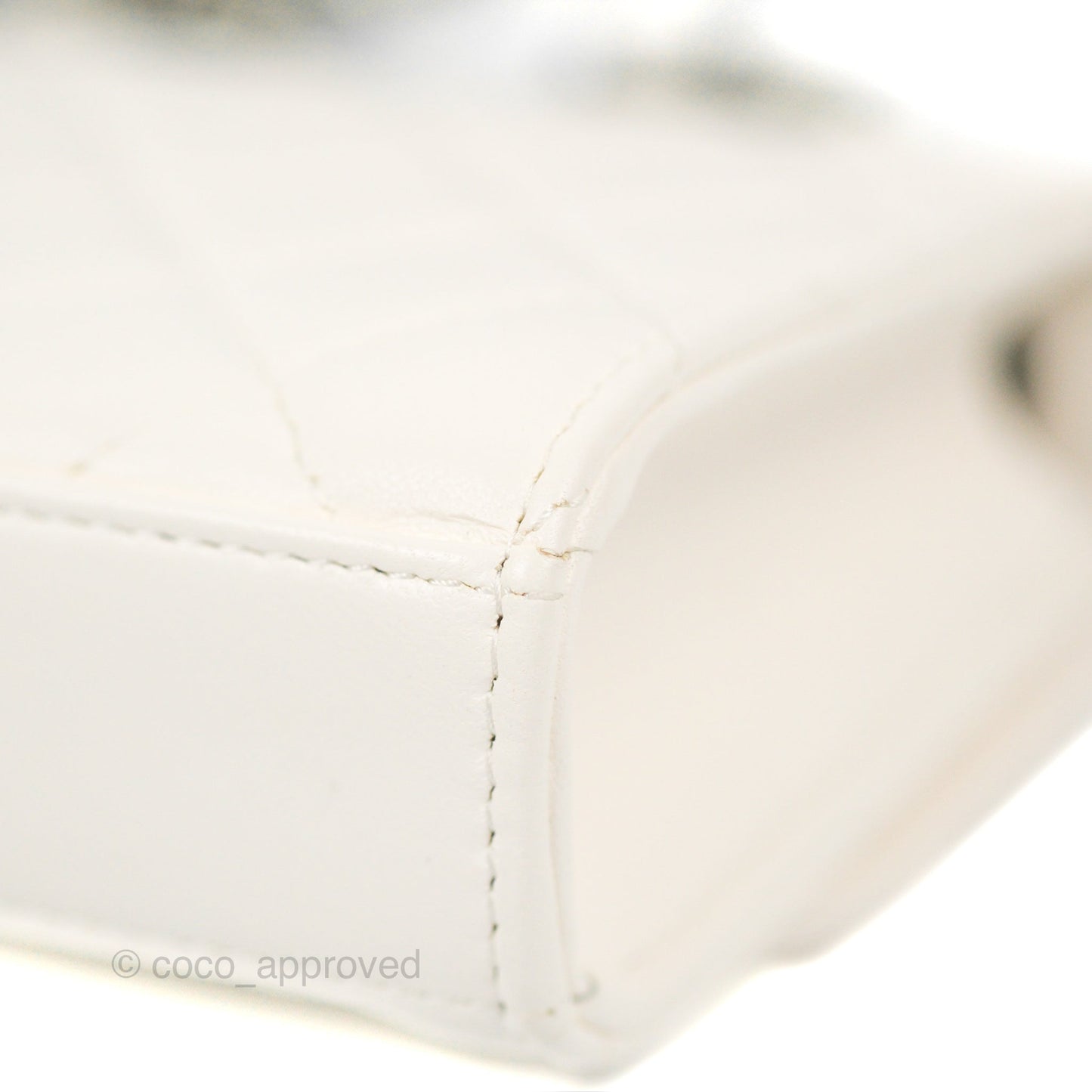 Chanel Mini Quilted Trendy CC Clutch With Chain White Lambskin Black Hardware