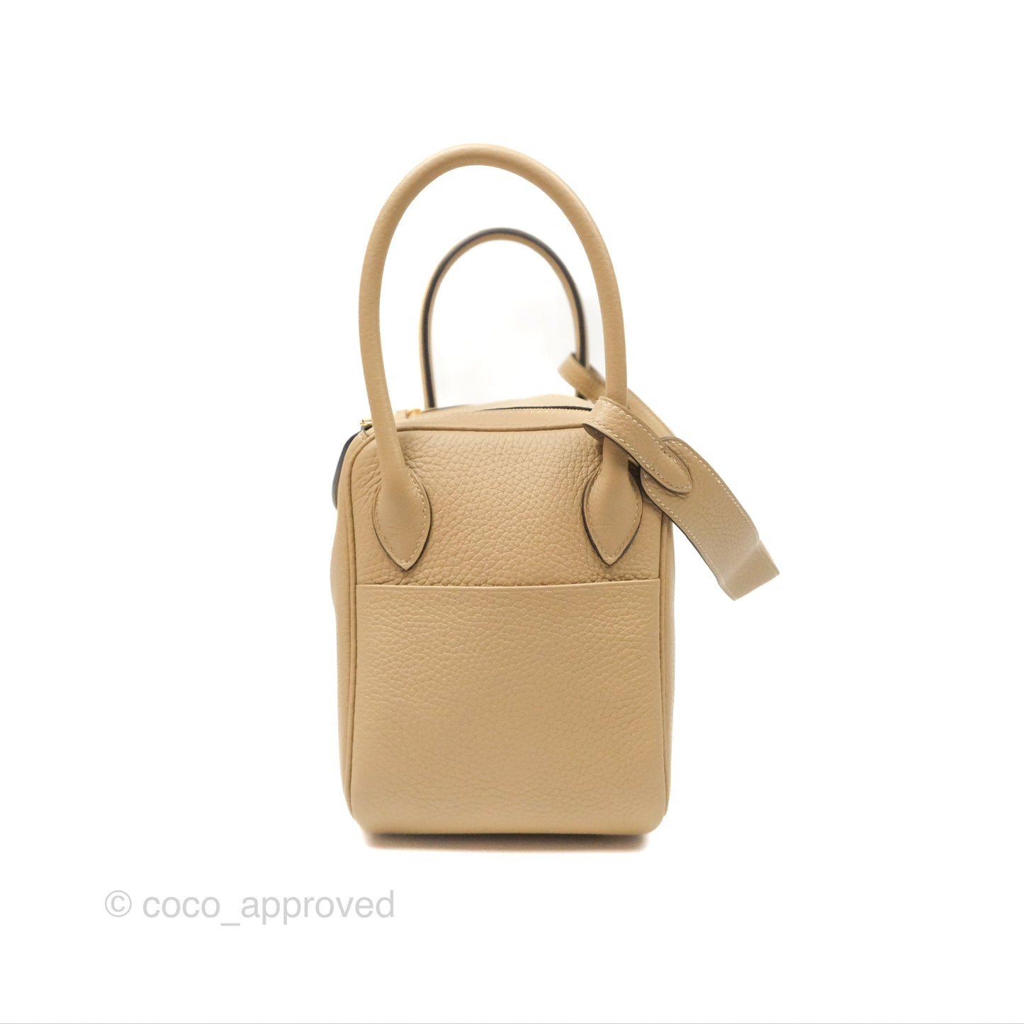 Hermès Lindy 26 Trench Clemence Gold Hardware