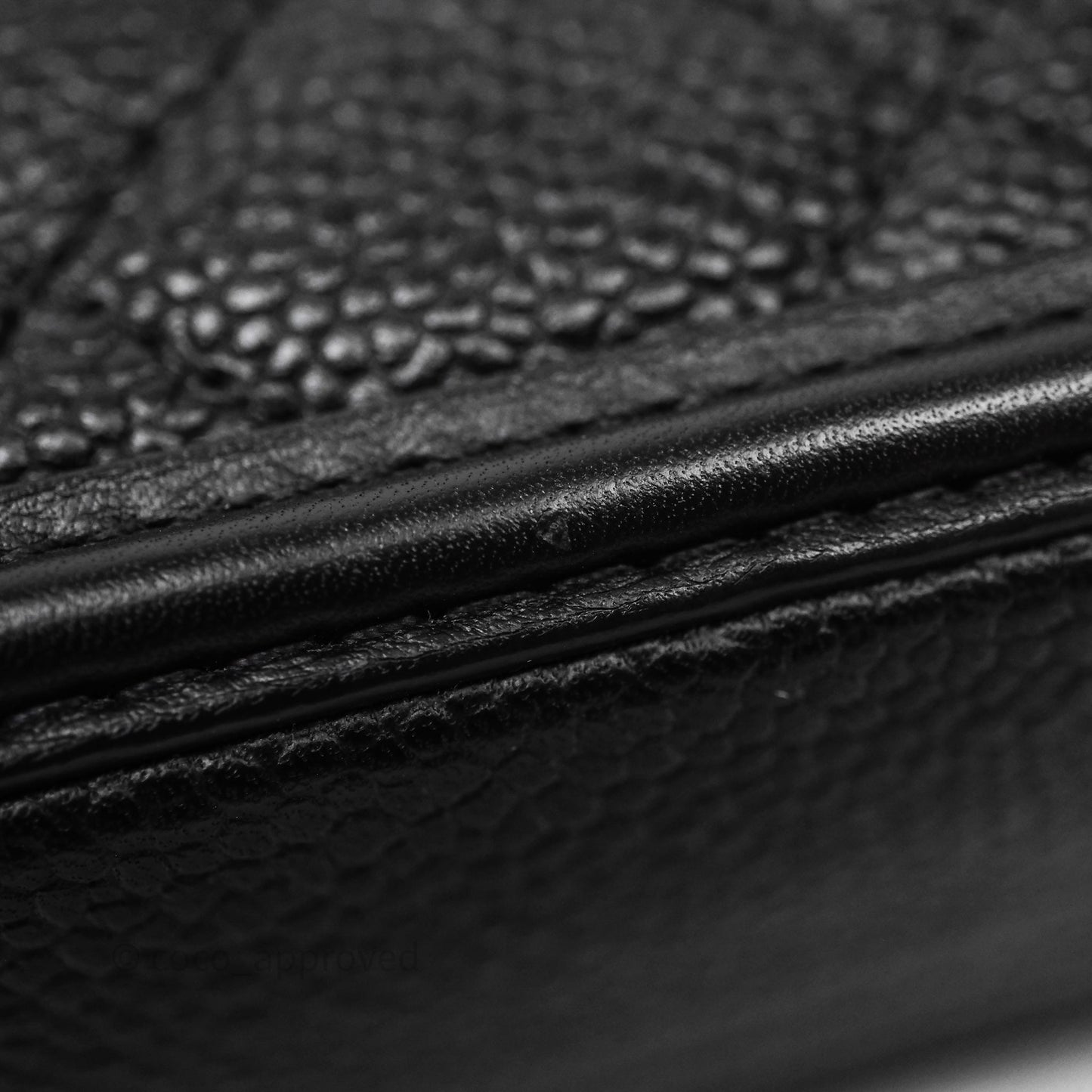 Chanel Quilted Small CC Filigree Vanity Case Black Caviar Aged Gold Hardware