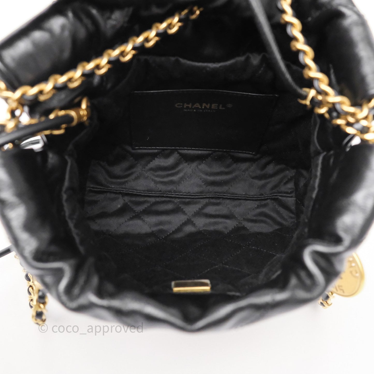 Chanel 22 Mini Bag Black Crumpled Calfskin Aged Gold Hardware