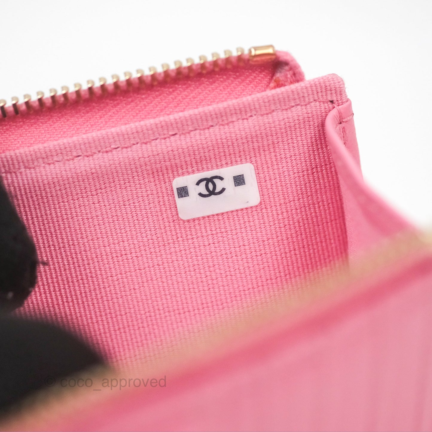 Chanel Quilted Zip Card Holder Pink Lambskin Gold Hardware 23S