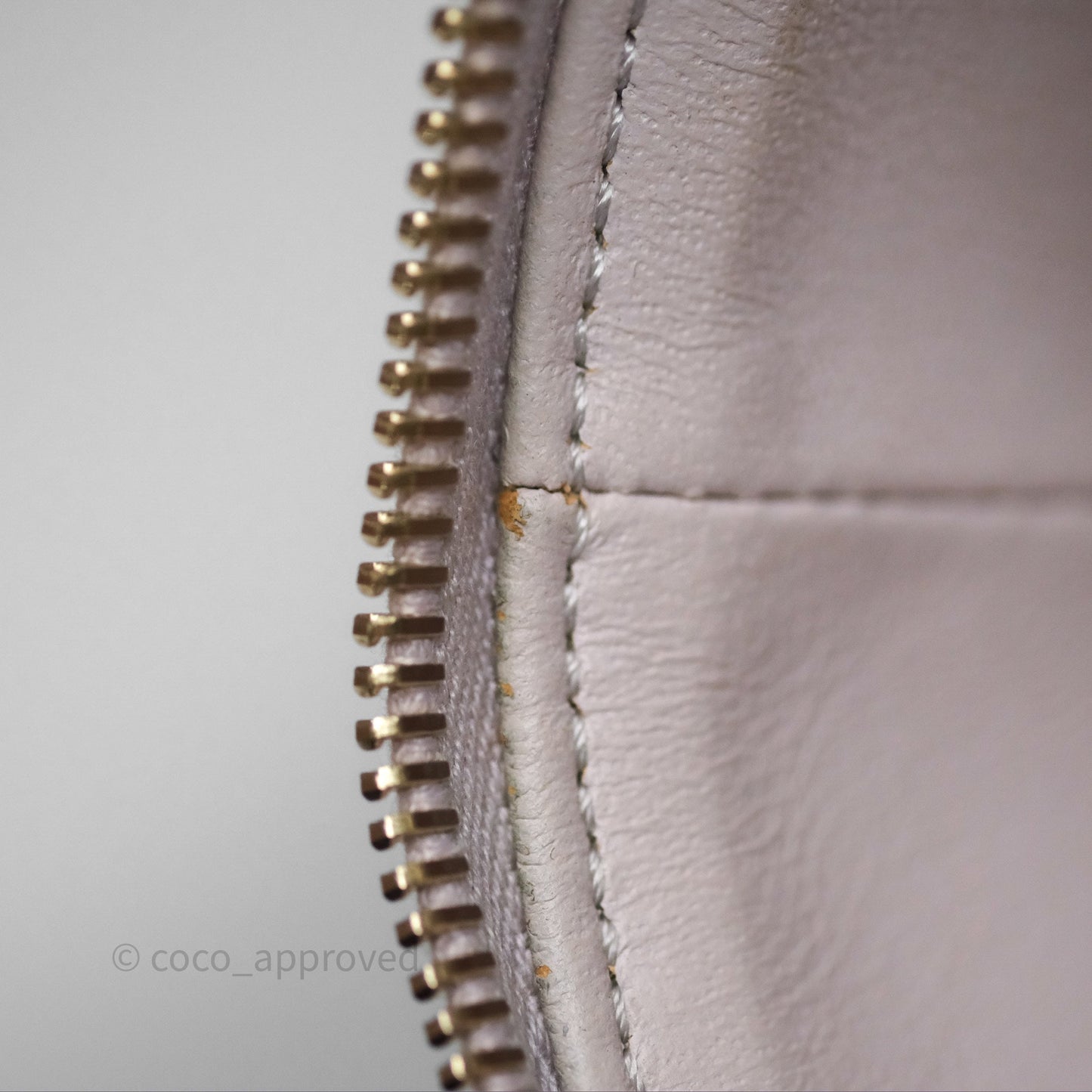 Chanel Trendy CC Vanity Case Lilac Lambskin Gold Hardware